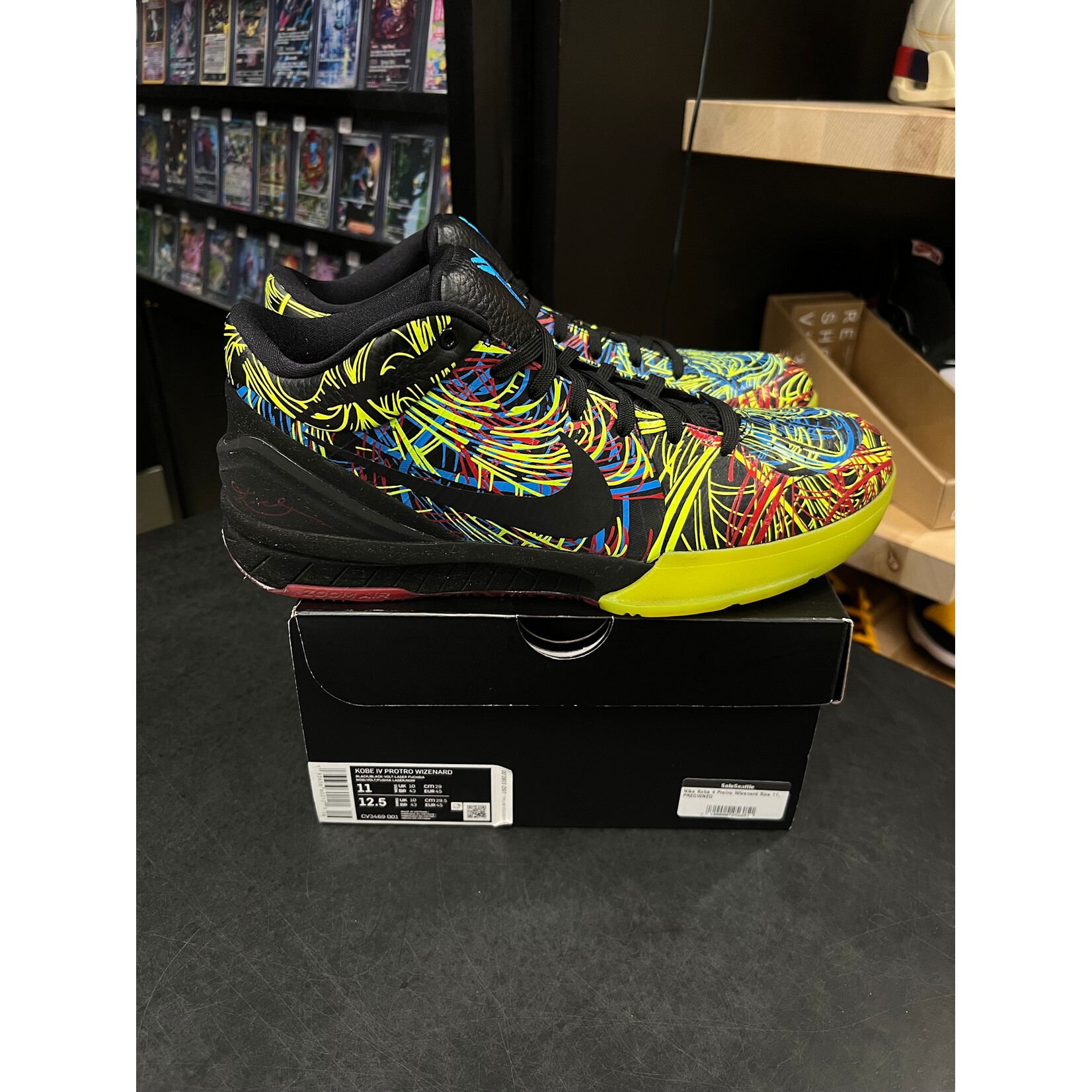 Nike Nike Kobe 4 Protro Wizenard Size 11, PREOWNED