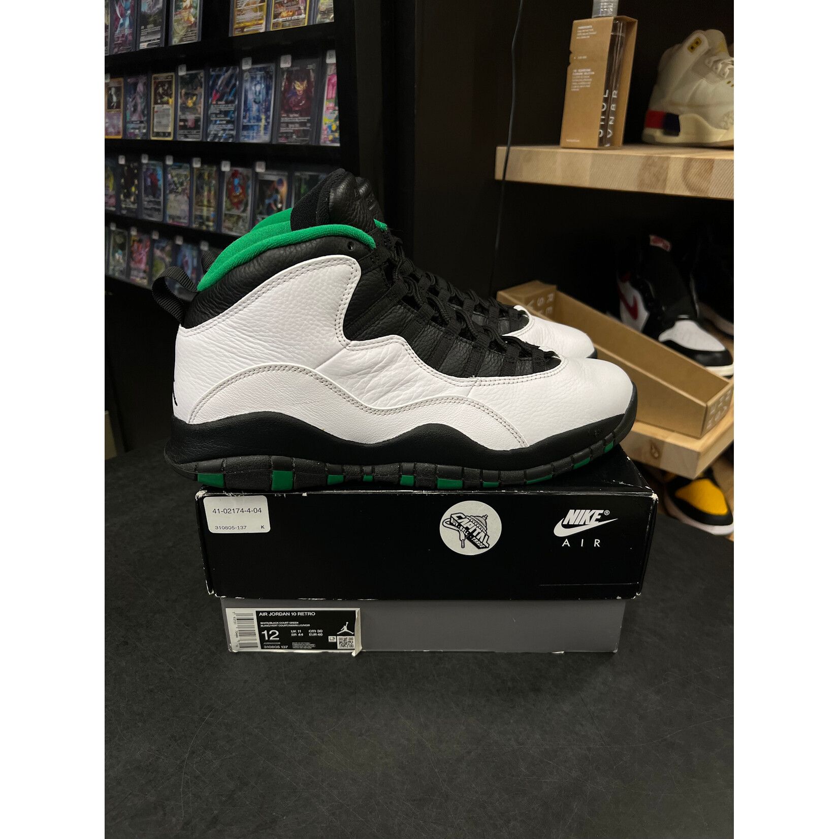 Jordan Jordan 10 Retro Seattle Size 12, PREOWNED