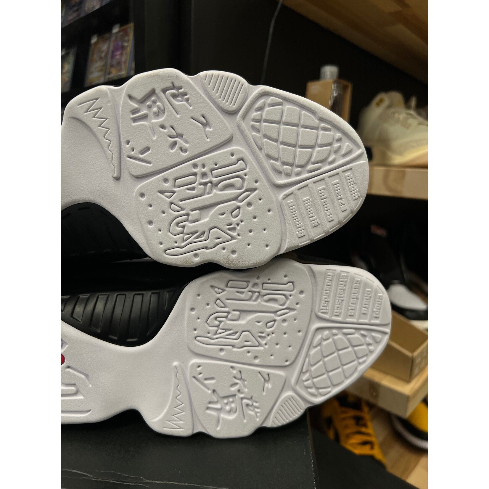 Jordan Jordan 9 Retro OG (2016) Size 11, DS BRAND NEW W/ DEFECTS