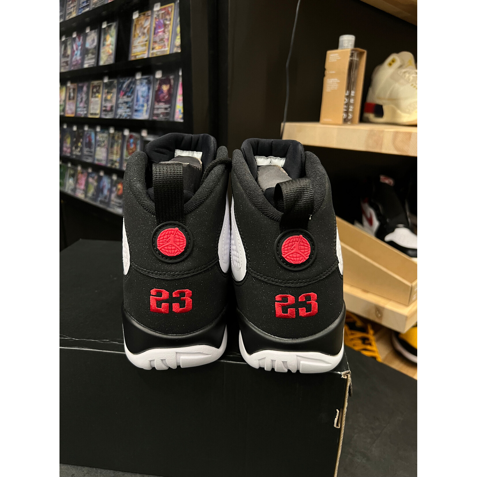 Jordan Jordan 9 Retro OG (2016) Size 11, DS BRAND NEW W/ DEFECTS