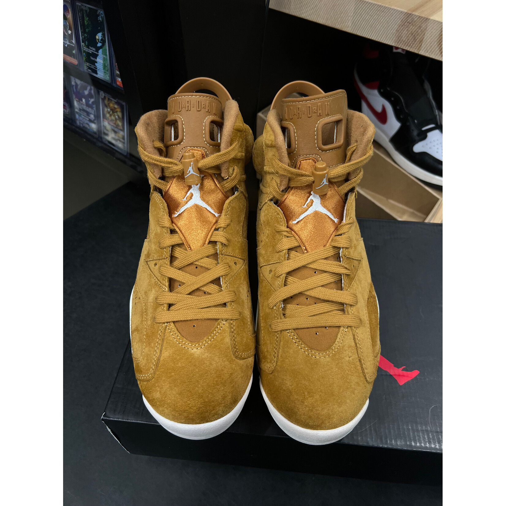 Jordan Jordan 6 Retro Wheat Size 10, PREOWNED