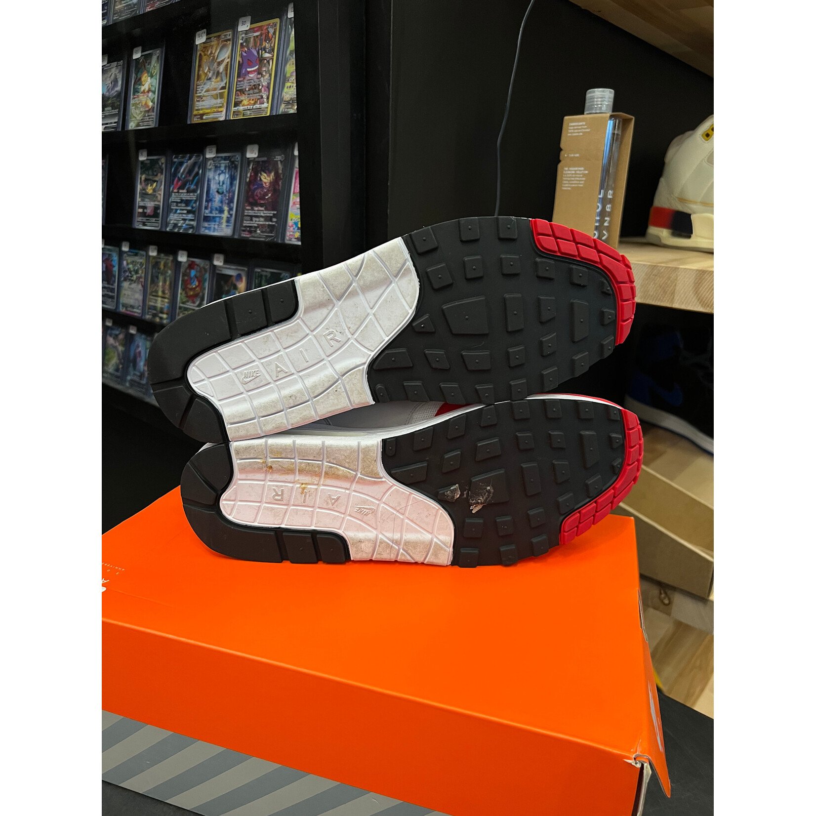 Nike Nike Air Max 1 Anniversary Red (2017/2018 Restock Pair) Size 13, PREOWNED