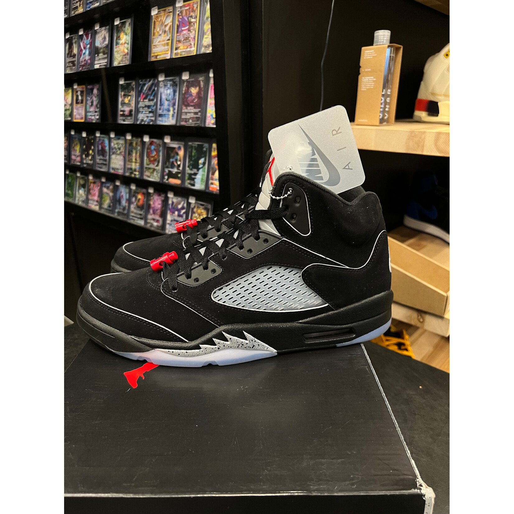 Jordan Jordan 5 Retro OG Black Metallic Reimagined Size 12, PREOWNED