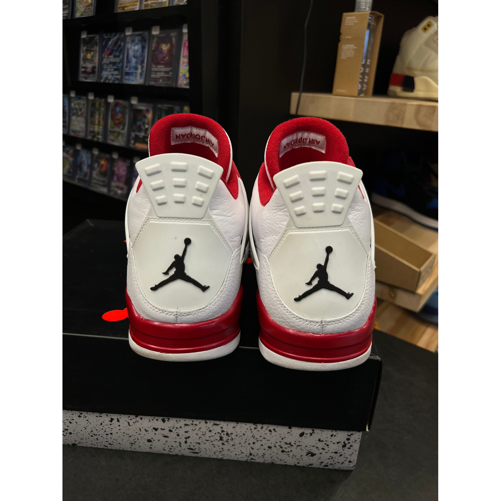 Jordan Jordan 4 Retro Alternate 89 Size 13, PREOWNED