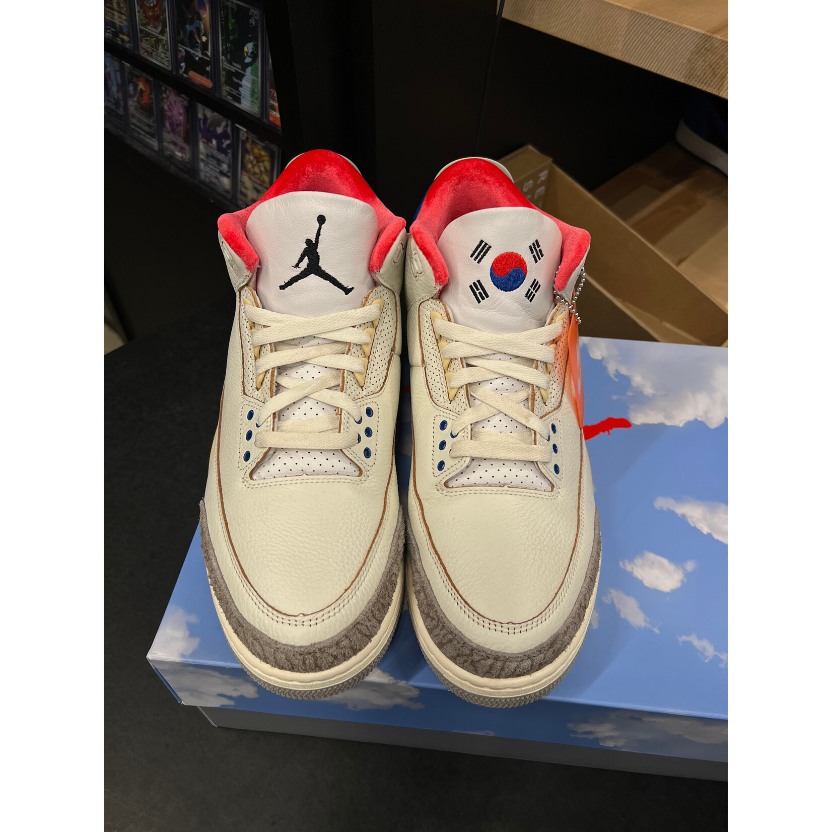 Jordan Jordan 3 Retro Seoul 2.0 Size 12.5, PREOWNED