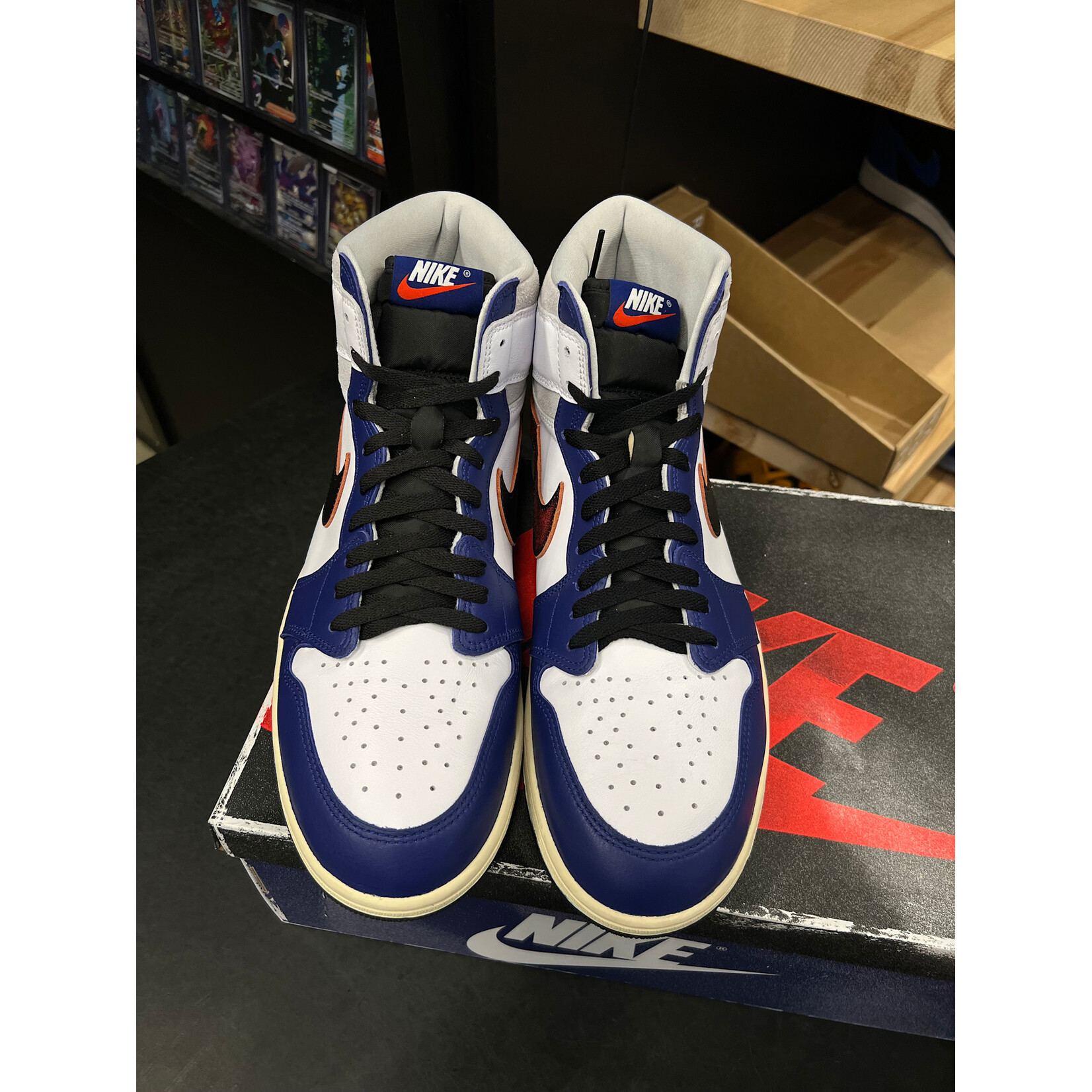 Jordan Jordan 1 Retro High OG Rare Air Size 13, PREOWNED