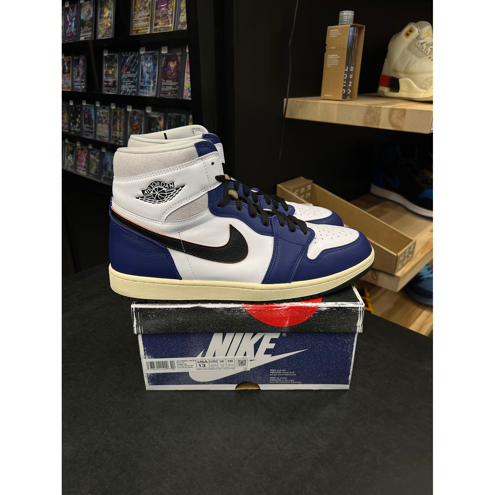 Jordan Jordan 1 Retro High OG Rare Air Size 13, PREOWNED