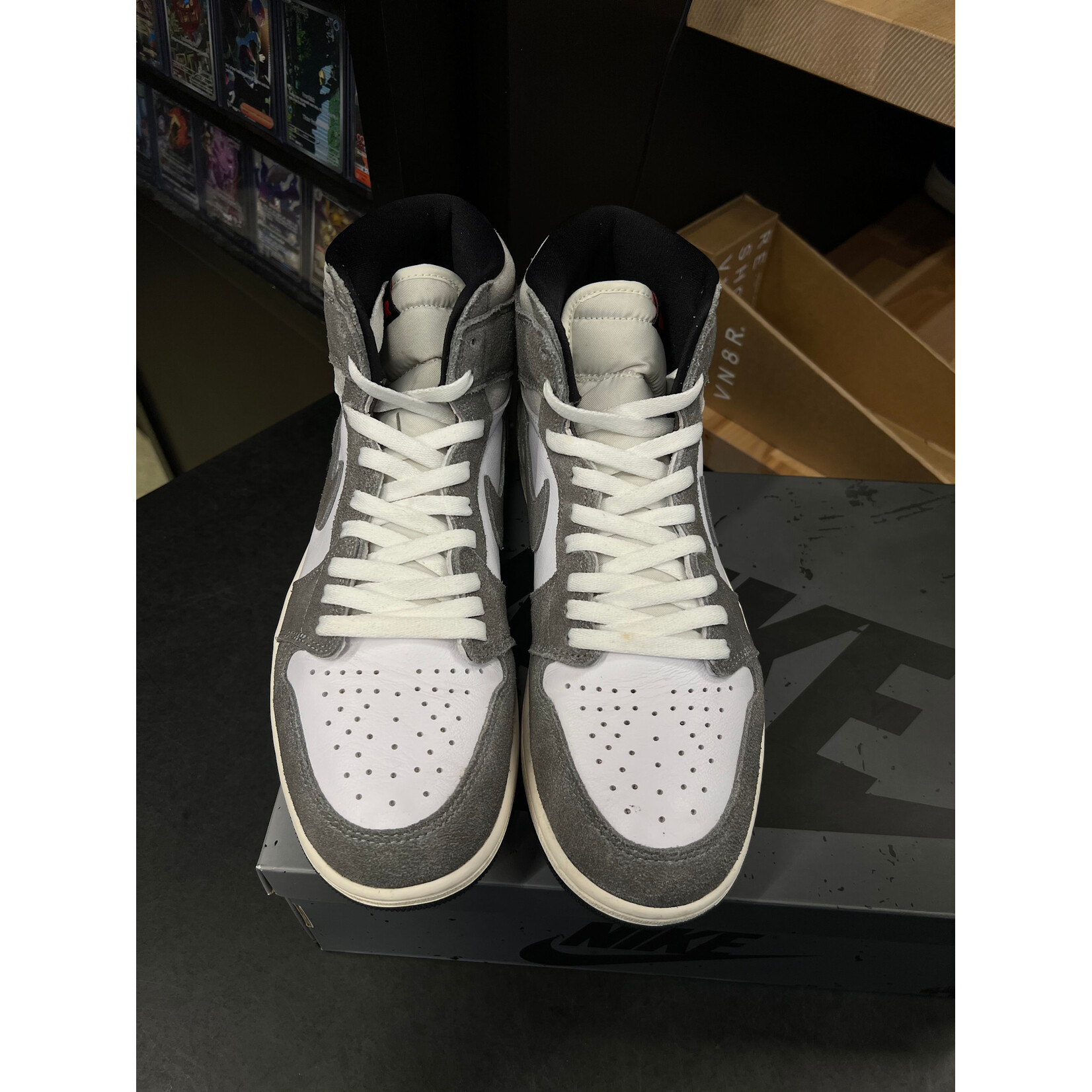 Jordan Jordan 1 Retro High OG Washed Black Size 10, PREOWNED