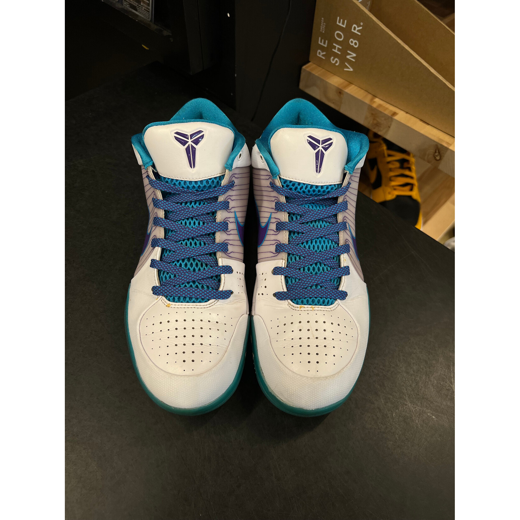 Nike Nike Kobe 4 Protro Draft Day Hornets Size 10.5, PREOWNED