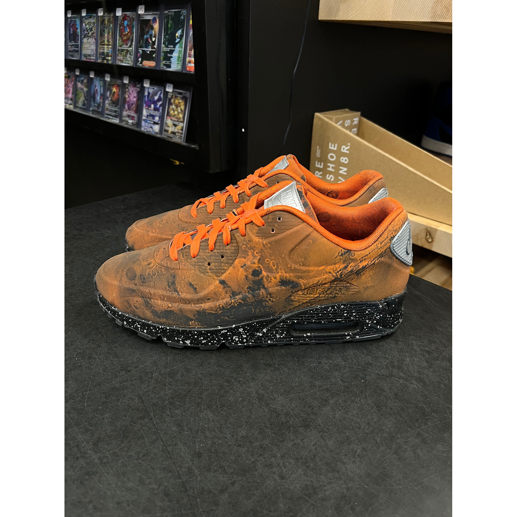 Nike Nike Air Max 90 Mars Landing Size 10, PREOWNED