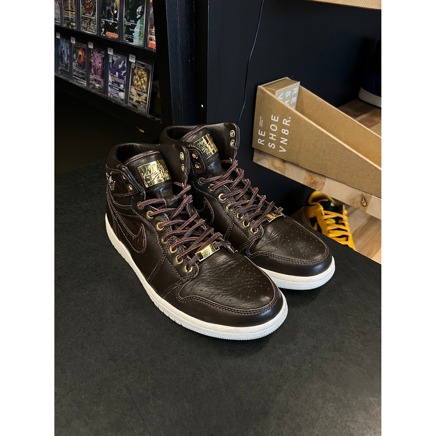 Jordan Jordan 1 Retro Pinnacle Baroque Brown Size 9.5, PREOWNED