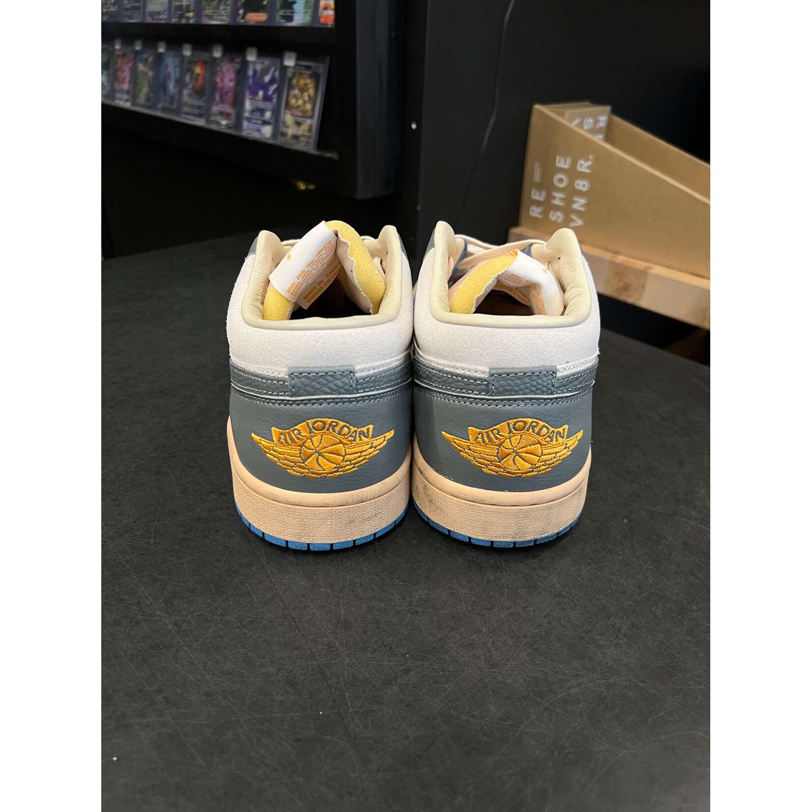 Jordan Jordan 1 Low Vintage UNC Grey Size 10, PREOWNED