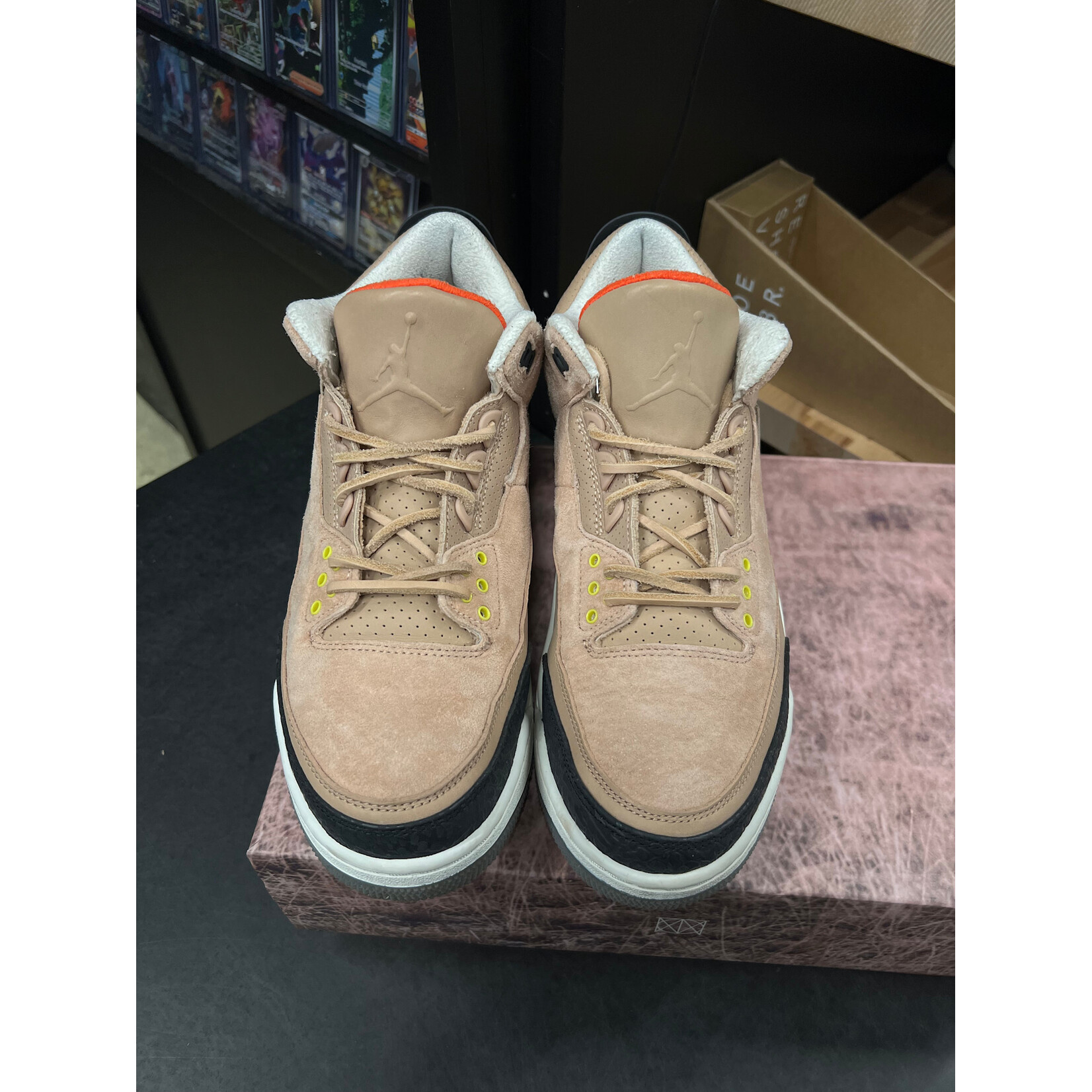 Jordan Jordan 3 Retro JTH Bio Beige Size 9.5, PREOWNED