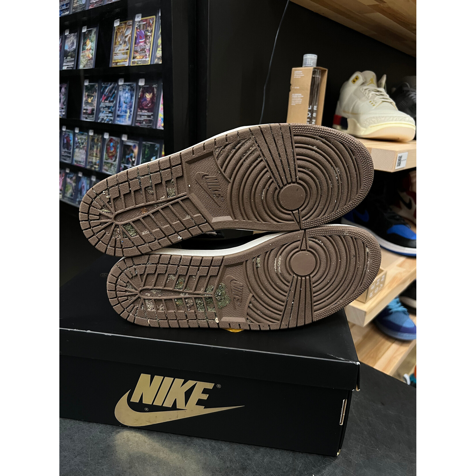 Jordan Jordan 1 Retro High OG Palomino Size 11.5, PREOWNED