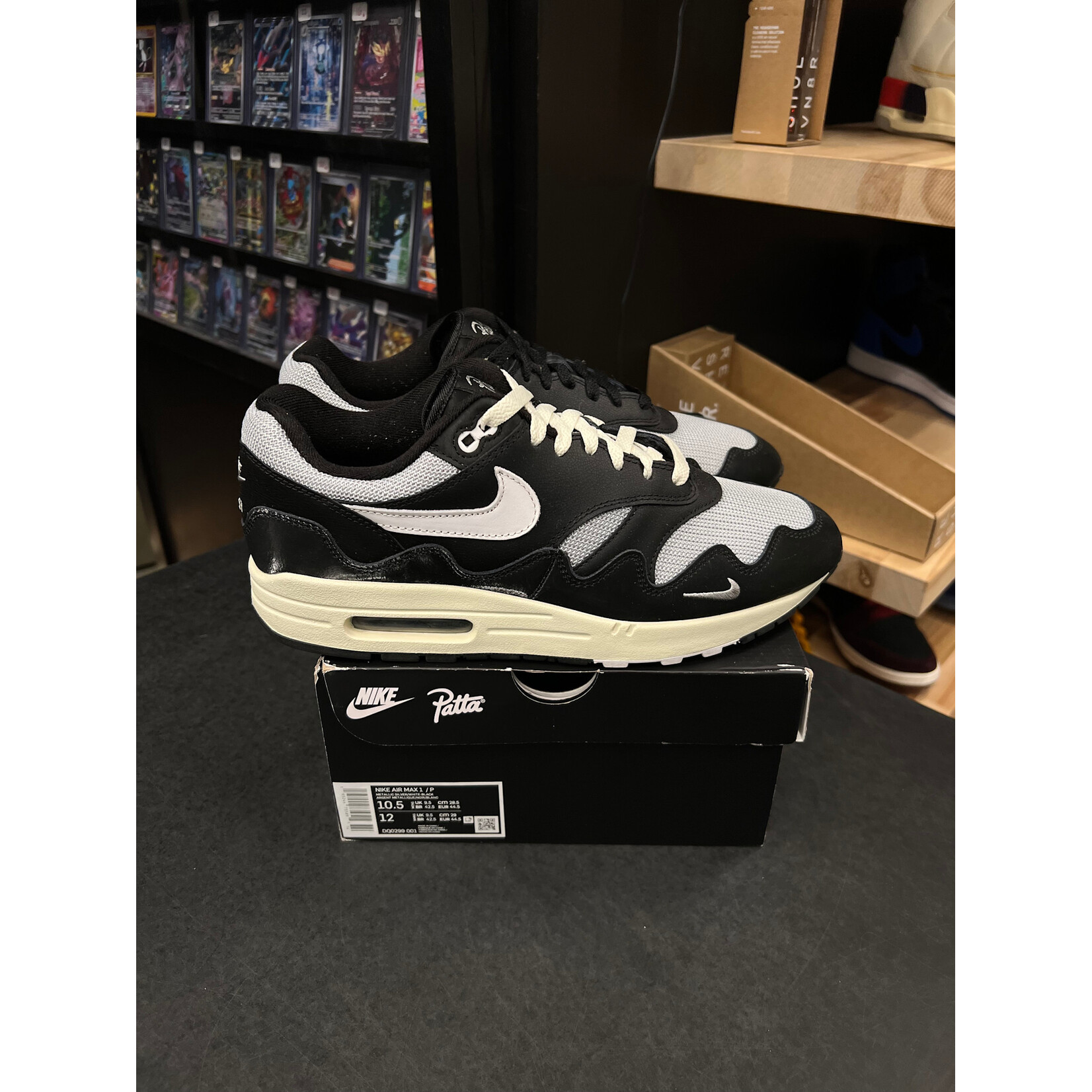 Nike Nike Air Max 1 Patta Waves Black (with Bracelet) Size 10.5, PREOWNED