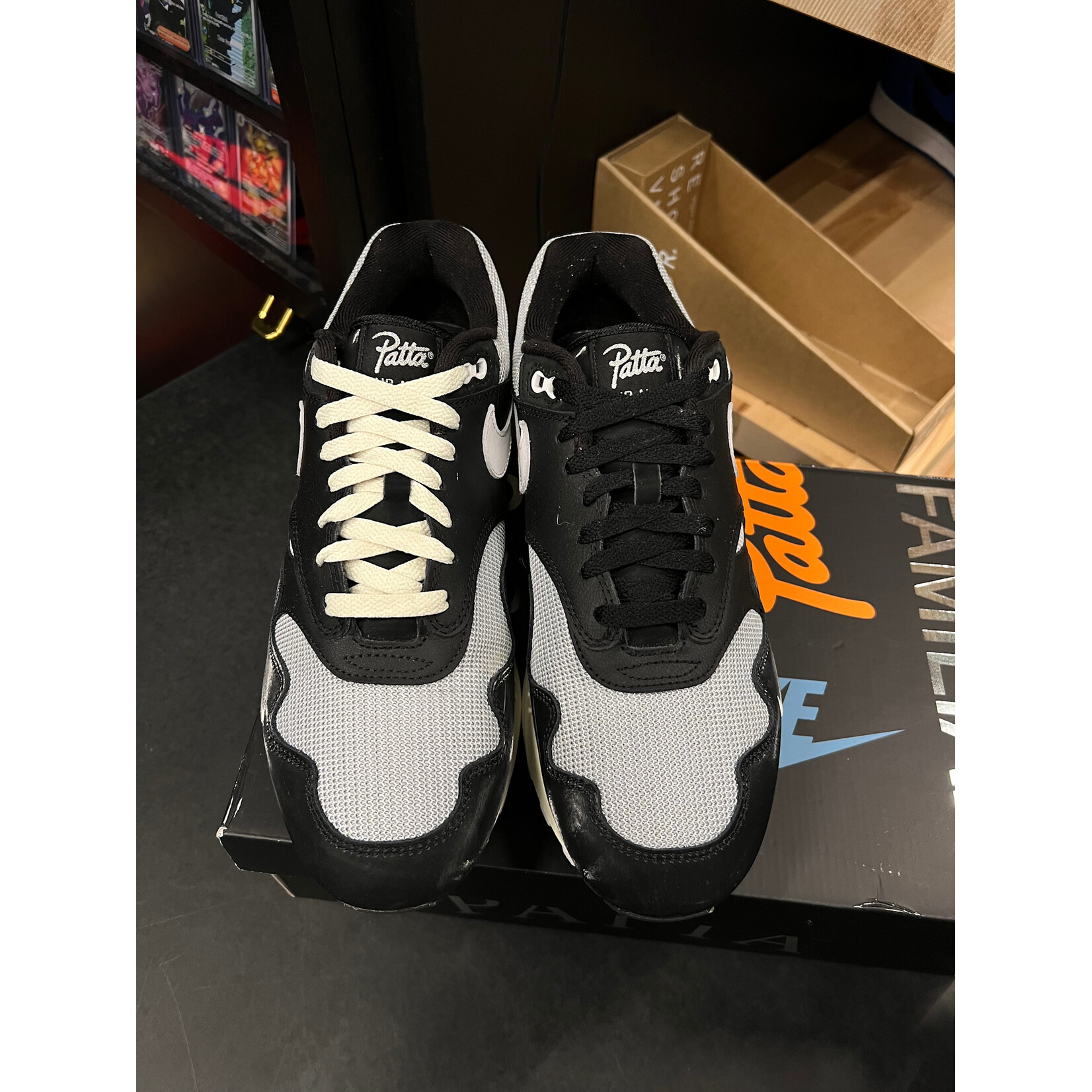 Nike Nike Air Max 1 Patta Waves Black (with Bracelet) Size 10.5, PREOWNED