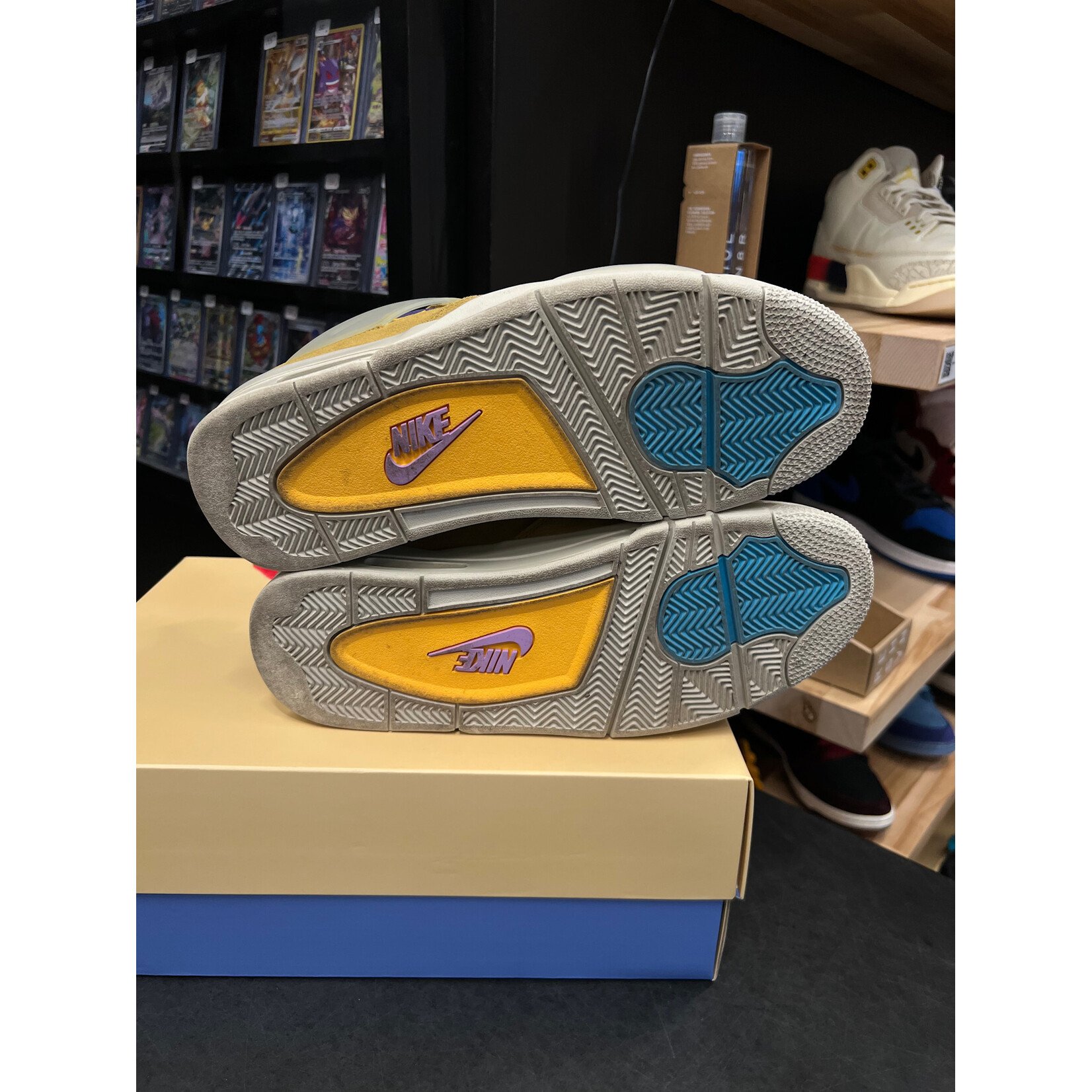 Jordan Jordan 4 Retro SP 30th Anniversary Union Desert Moss Size 11, PREOWNED