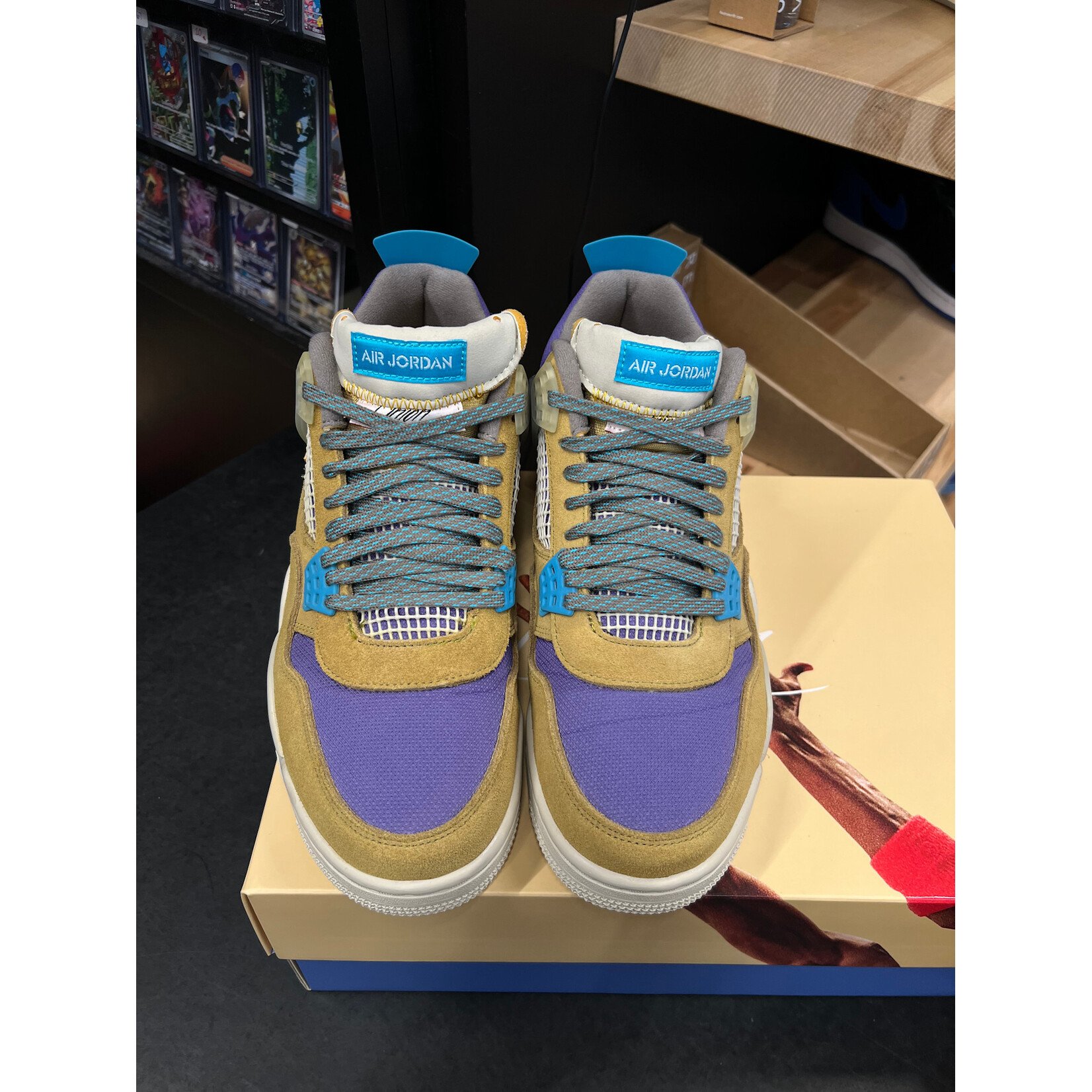 Jordan Jordan 4 Retro SP 30th Anniversary Union Desert Moss Size 11, PREOWNED