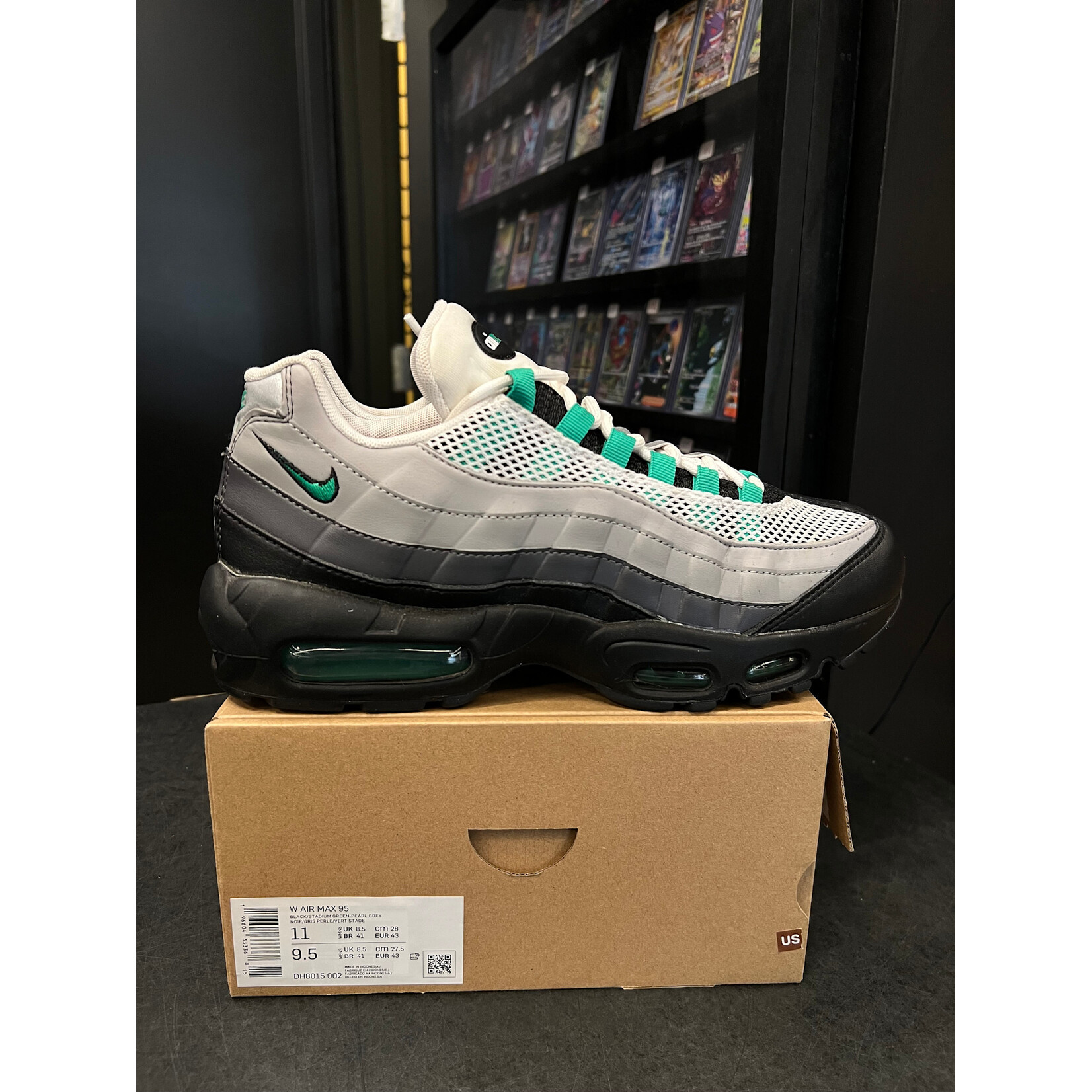 Nike Nike Air Max 95 Black Stadium Green (Women's) Size 11W, PREOWNED