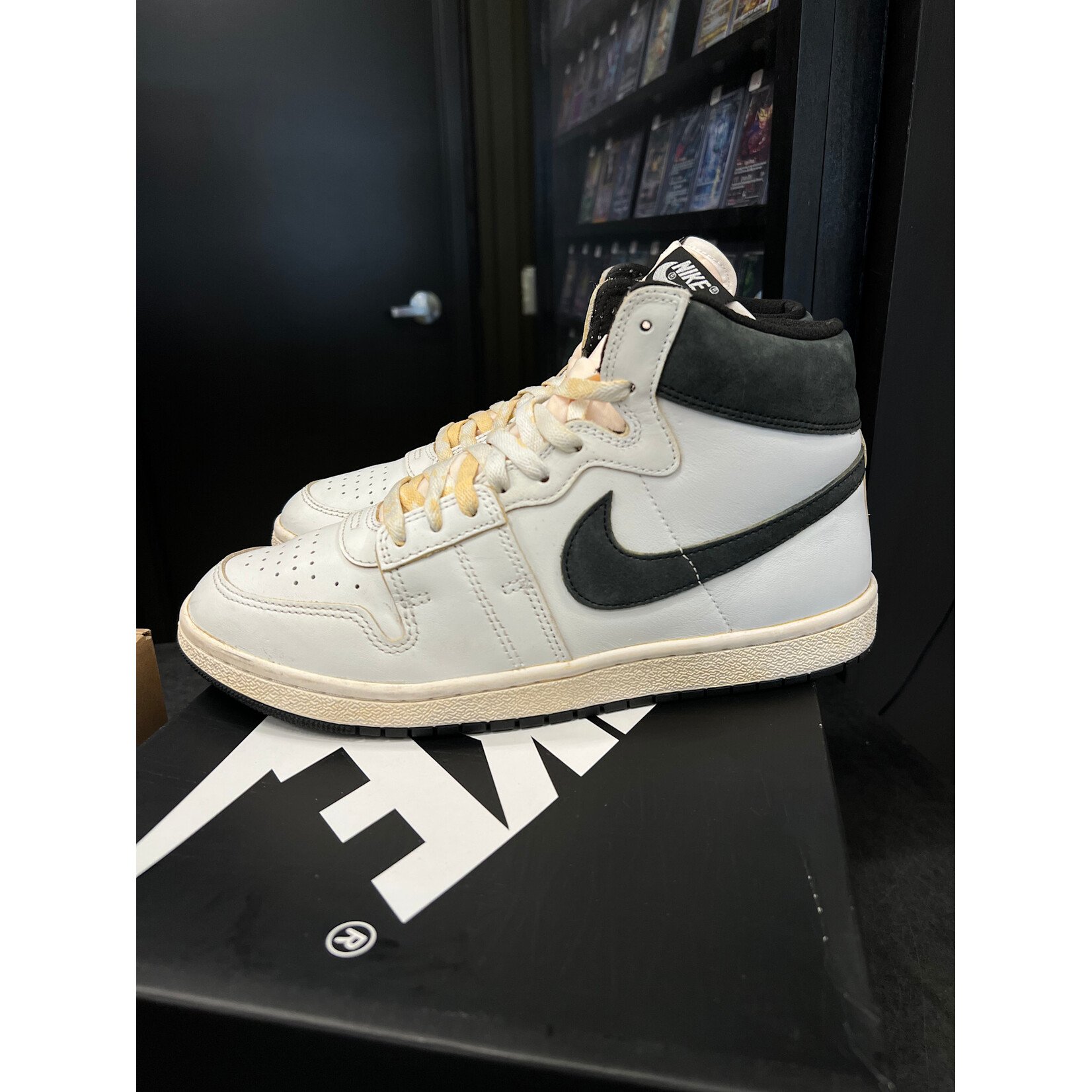 Nike Nike Jordan Air Ship PE SP A Ma Maniére White Black Size 9.5, PREOWNED