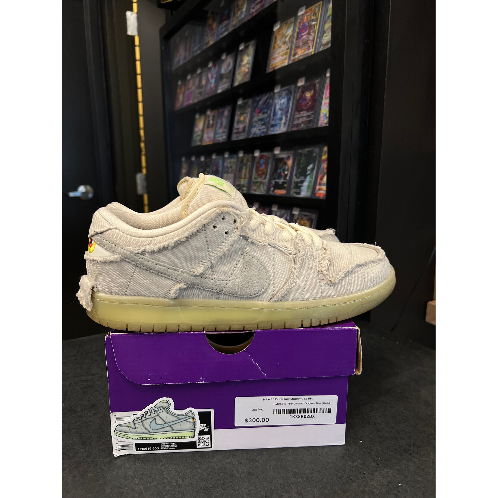 Nike Nike SB Dunk Low Mummy Size 8.5, PREOWNED