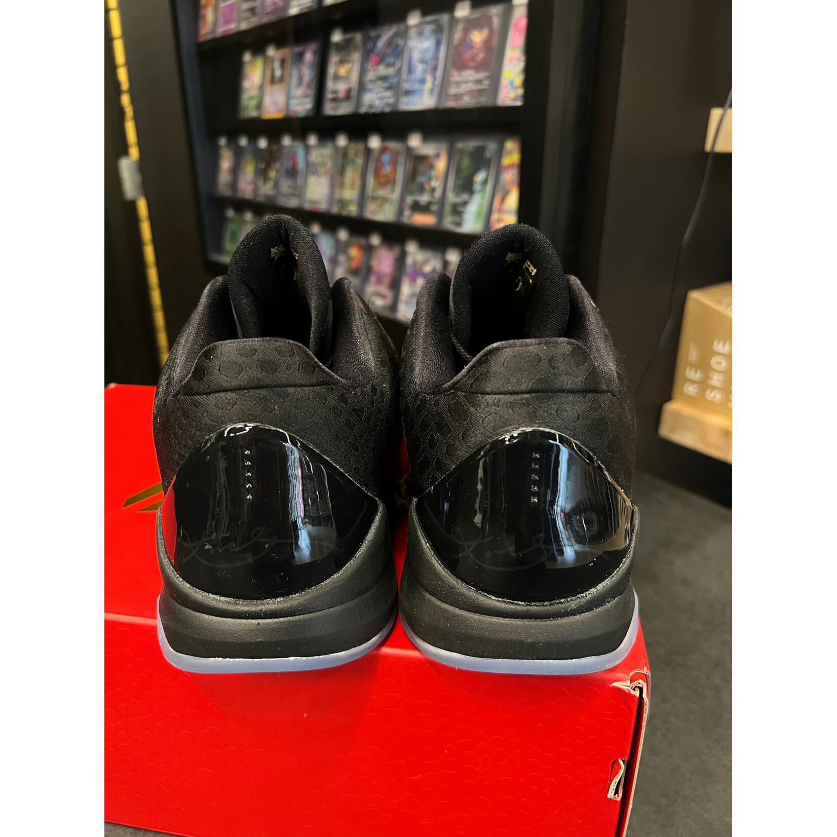 Nike Nike Kobe 5 Protro Year of the Mamba Eggplant Size 9, PREOWNED