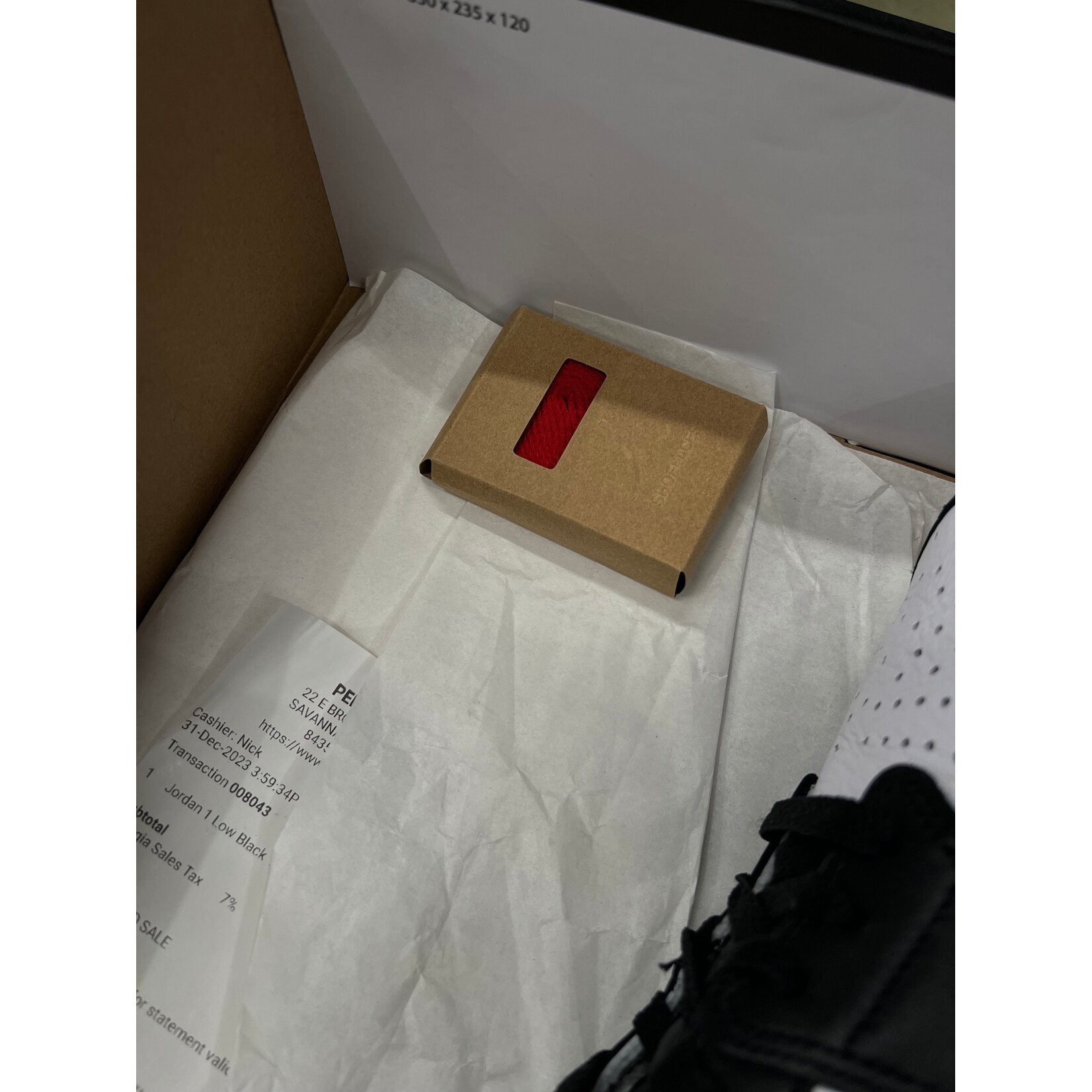 Jordan Jordan 1 Retro Low OG Black Toe (2023) Size 10, PREOWNED