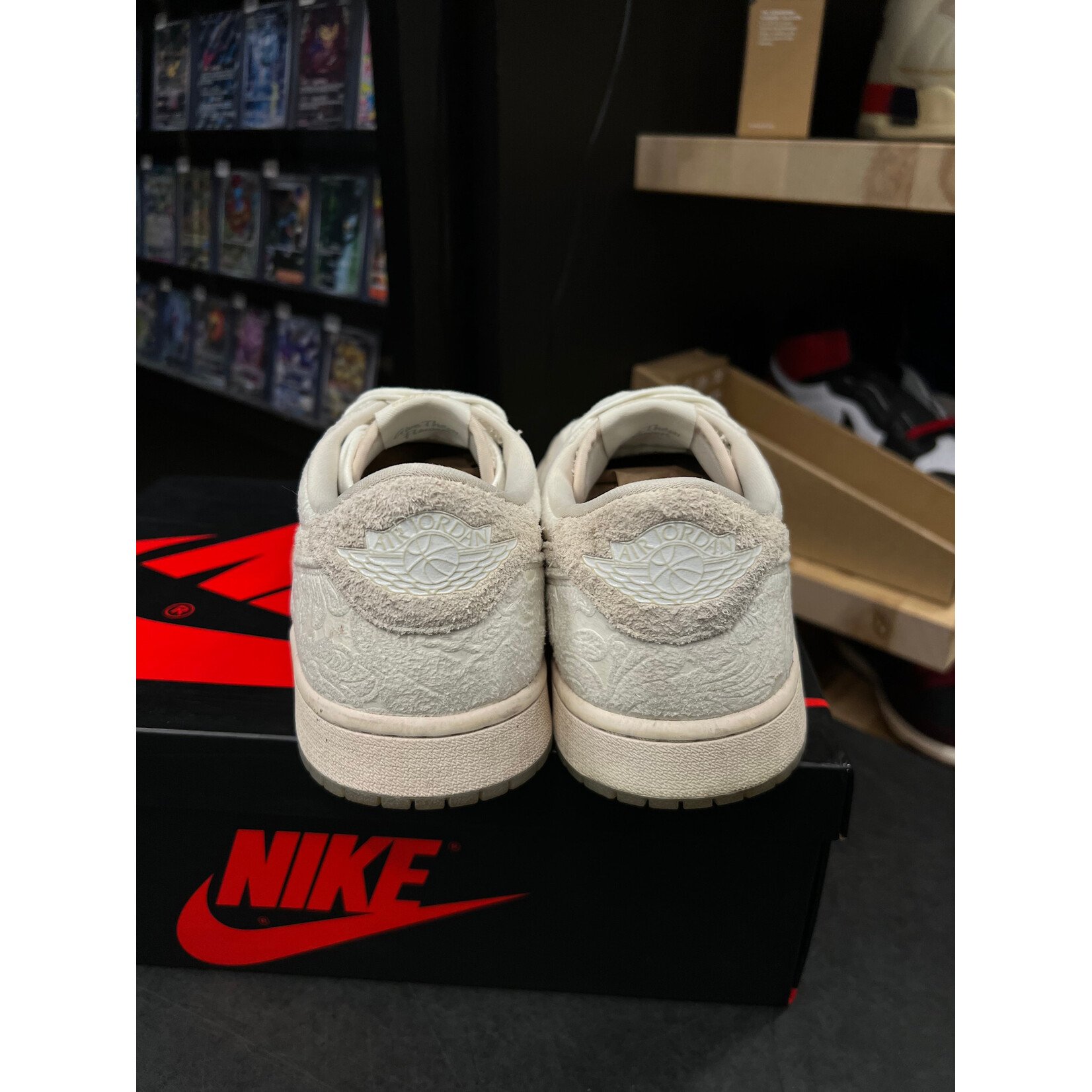 Jordan Jordan 1 Retro Low OG Chris Paul Size 10, PREOWNED