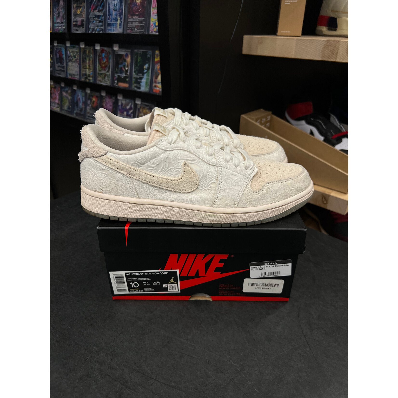 Jordan Jordan 1 Retro Low OG Chris Paul Size 10, PREOWNED