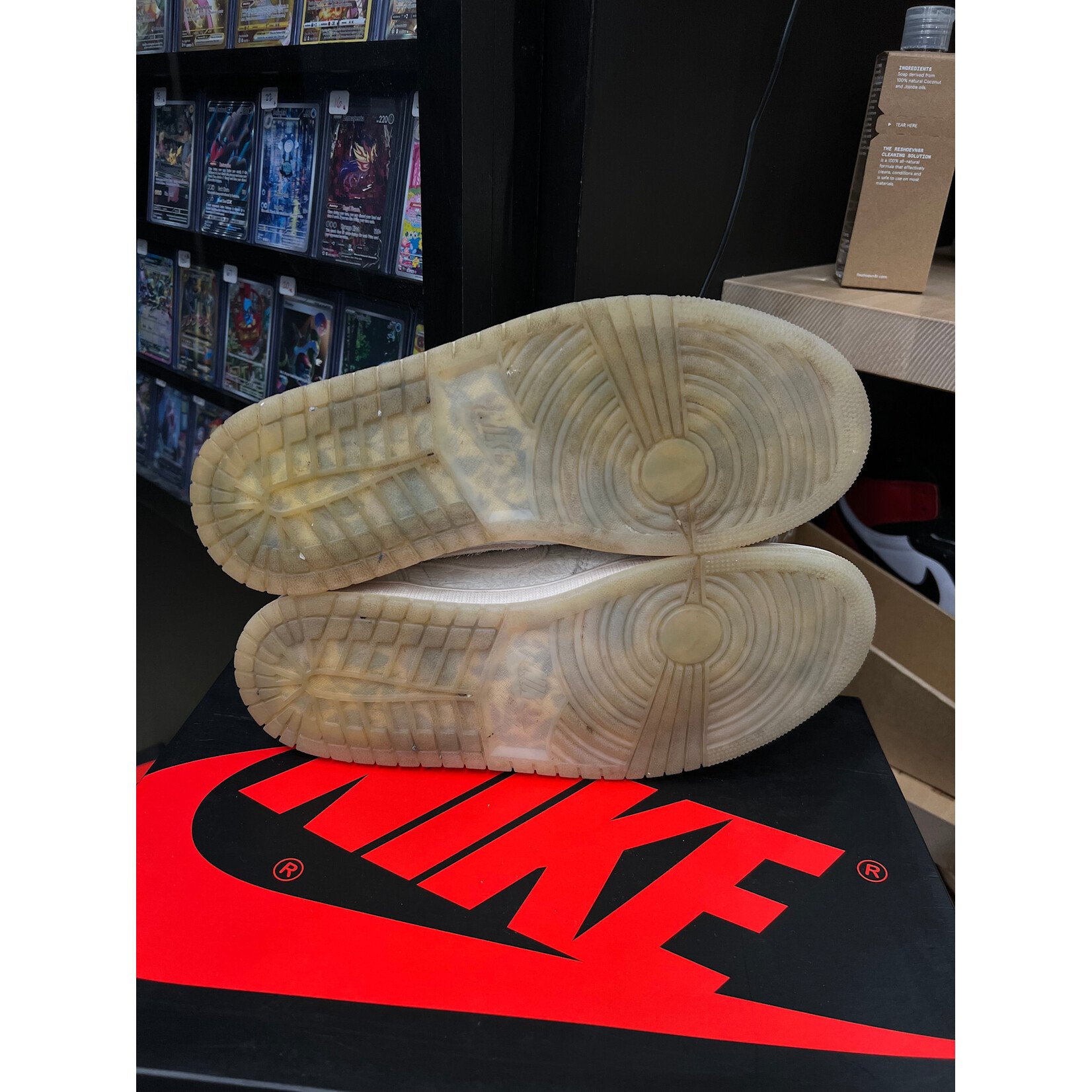 Jordan Jordan 1 Retro Low OG Chris Paul Size 10, PREOWNED