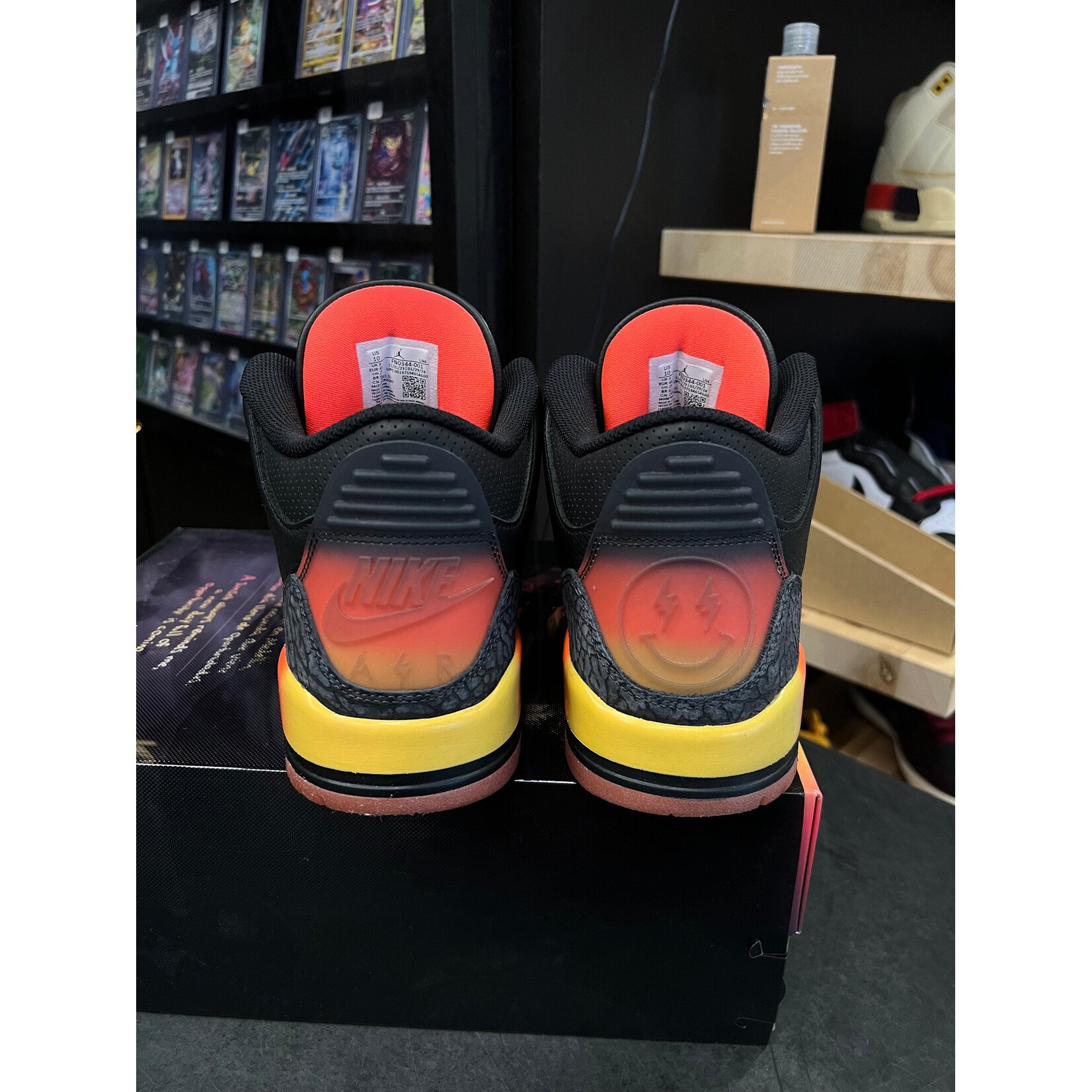 Jordan Jordan 3 Retro J Balvin Rio Size 10, PREOWNED