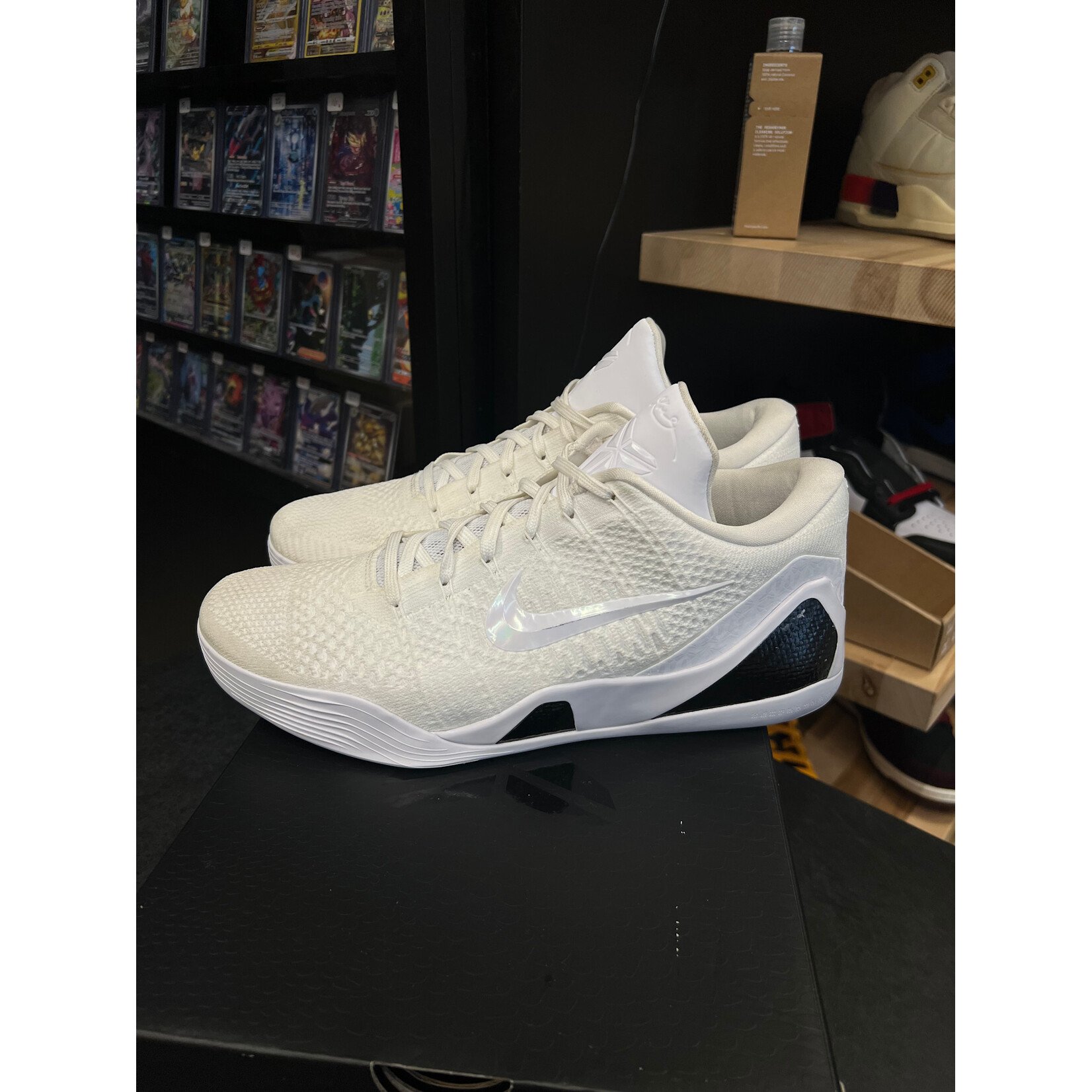 Nike Nike Kobe 9 Elite Low Protro Halo Size 12, PREOWNED