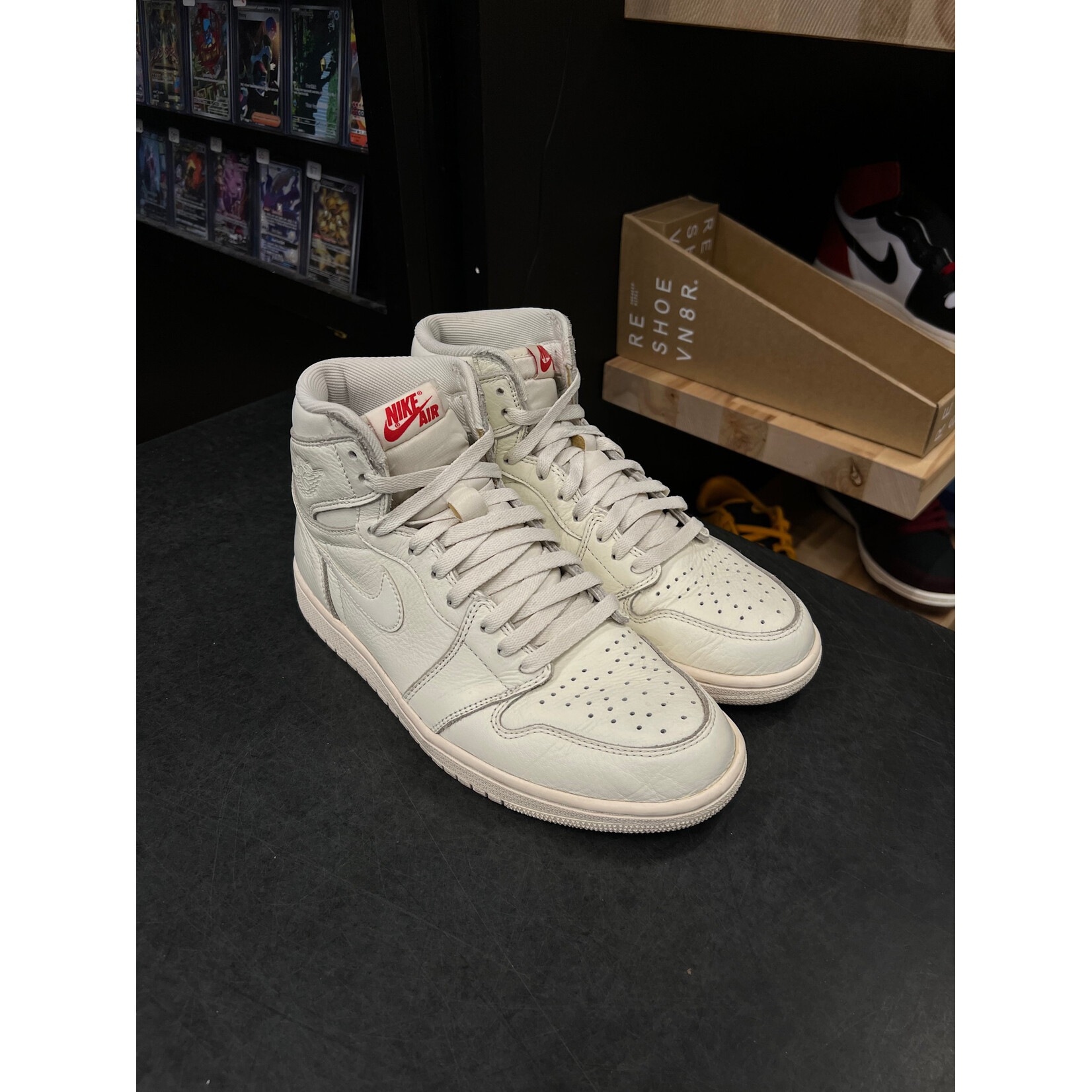 Jordan Jordan 1 Retro High OG Sail Size 8.5, PREOWNED