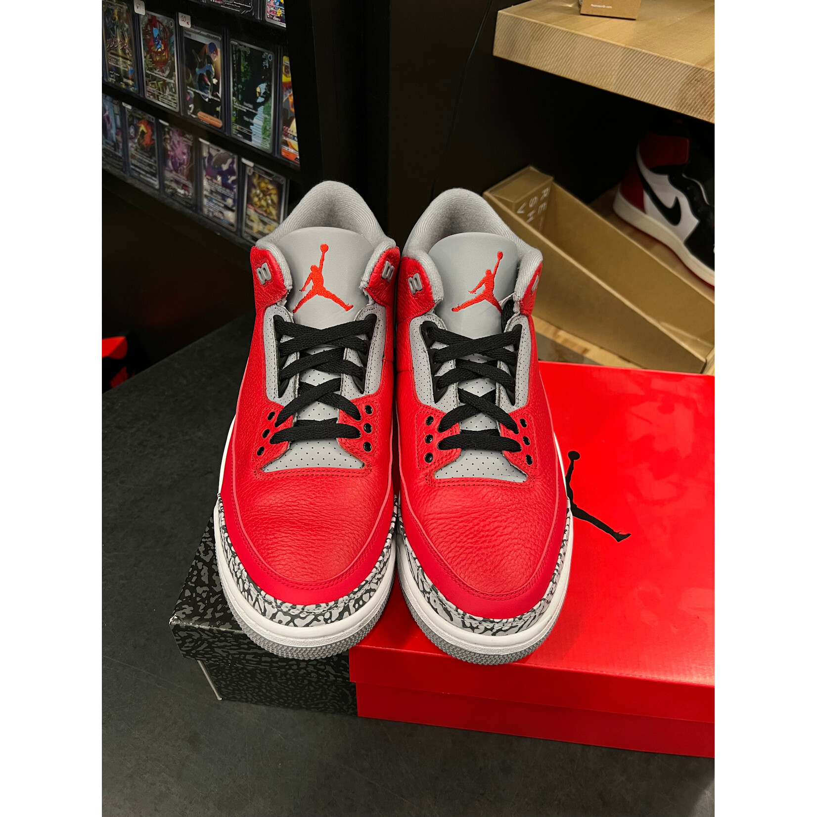 Jordan Jordan 3 Retro SE Unite Size 11, PREOWNED