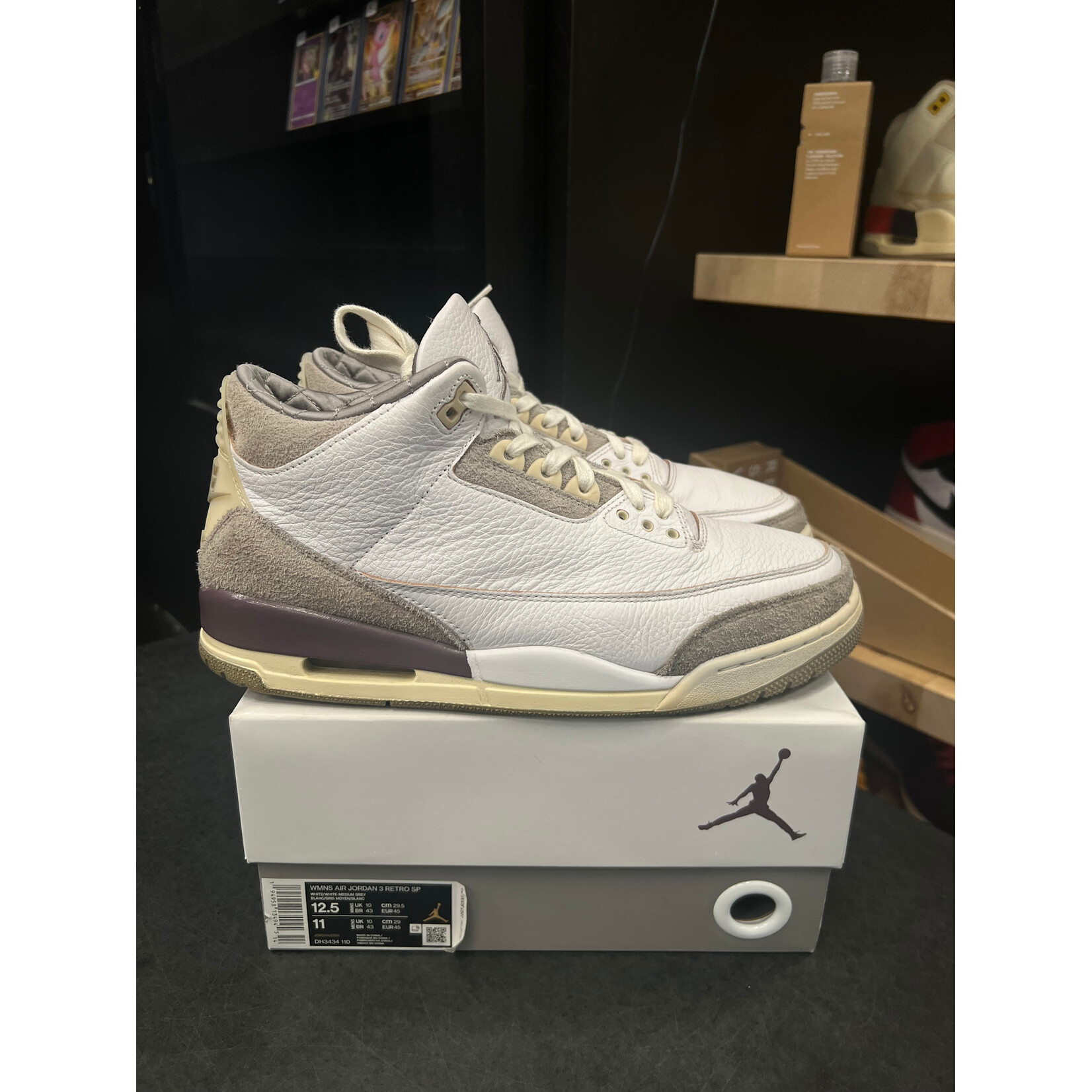 Jordan Jordan 3 Retro SP A Ma Maniére (Women's) Size 12.5W, PREOWNED