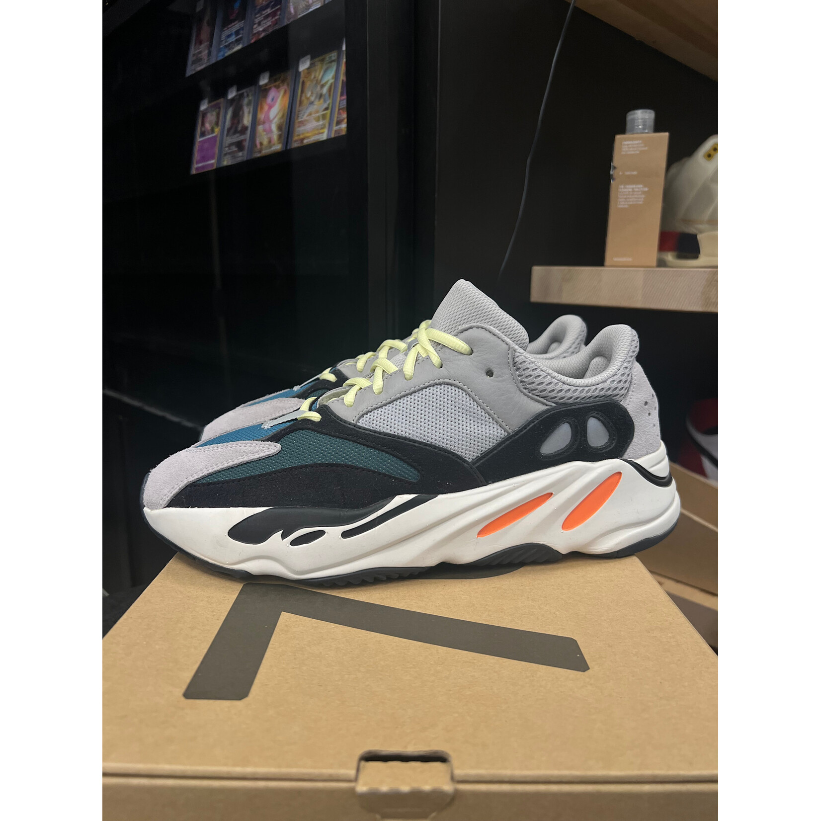 Adidas adidas Yeezy Boost 700 Wave Runner Size 11, PREOWNED