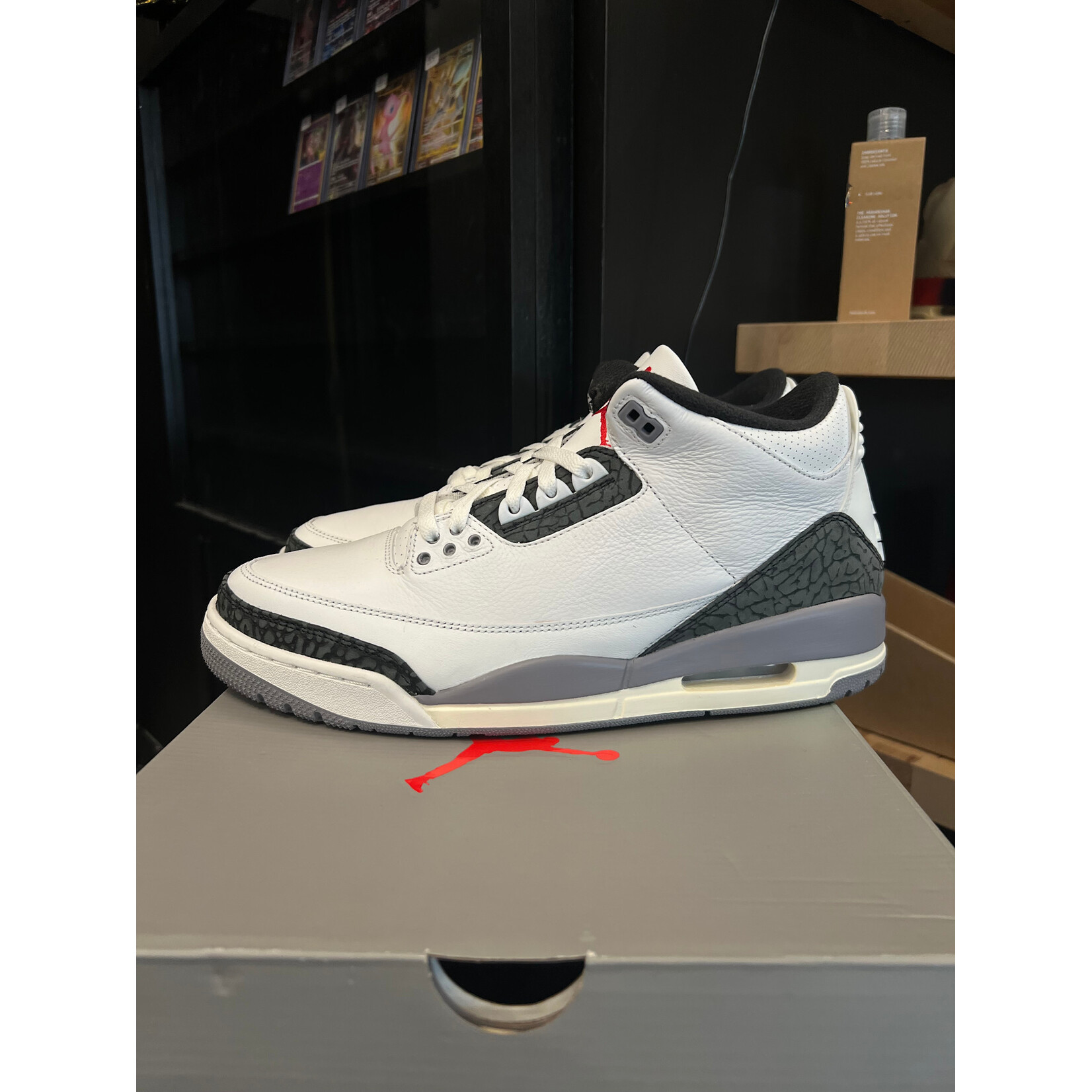 Jordan Jordan 3 Retro Cement Grey Size 12.5, PREOWNED