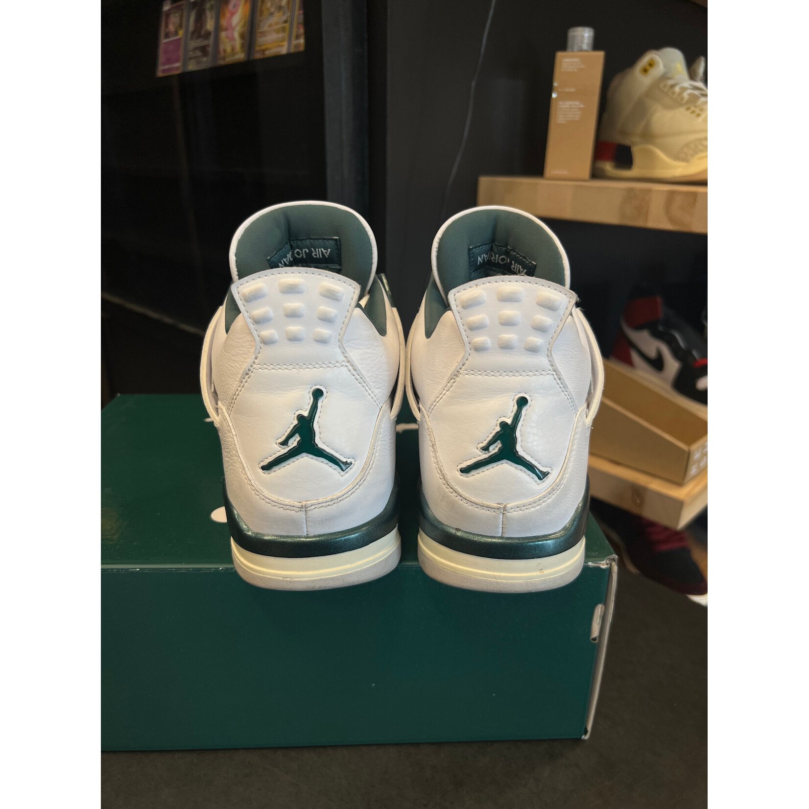 Jordan Jordan 4 Retro Oxidized Green Size 11, PREOWNED