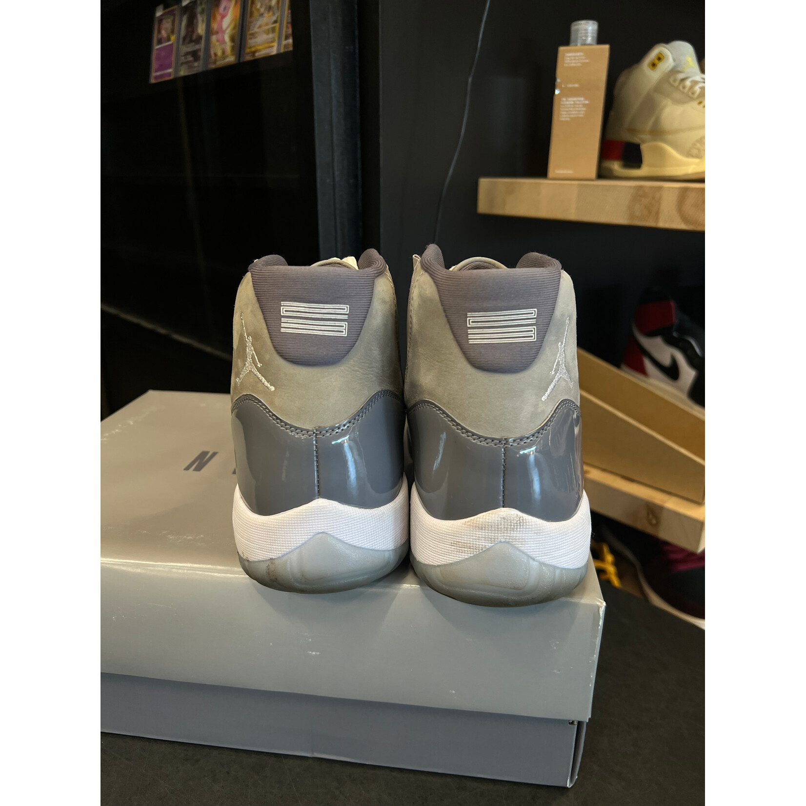 Jordan Jordan 11 Retro Cool Grey (2021) Size 10.5, PREOWNED