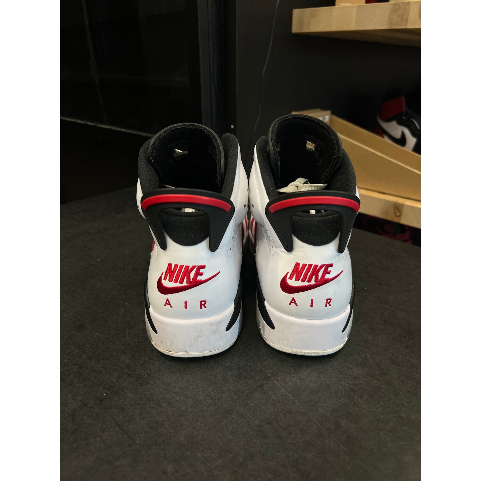 Jordan Jordan 6 Retro Carmine (2021) Size 9, PREOWNED