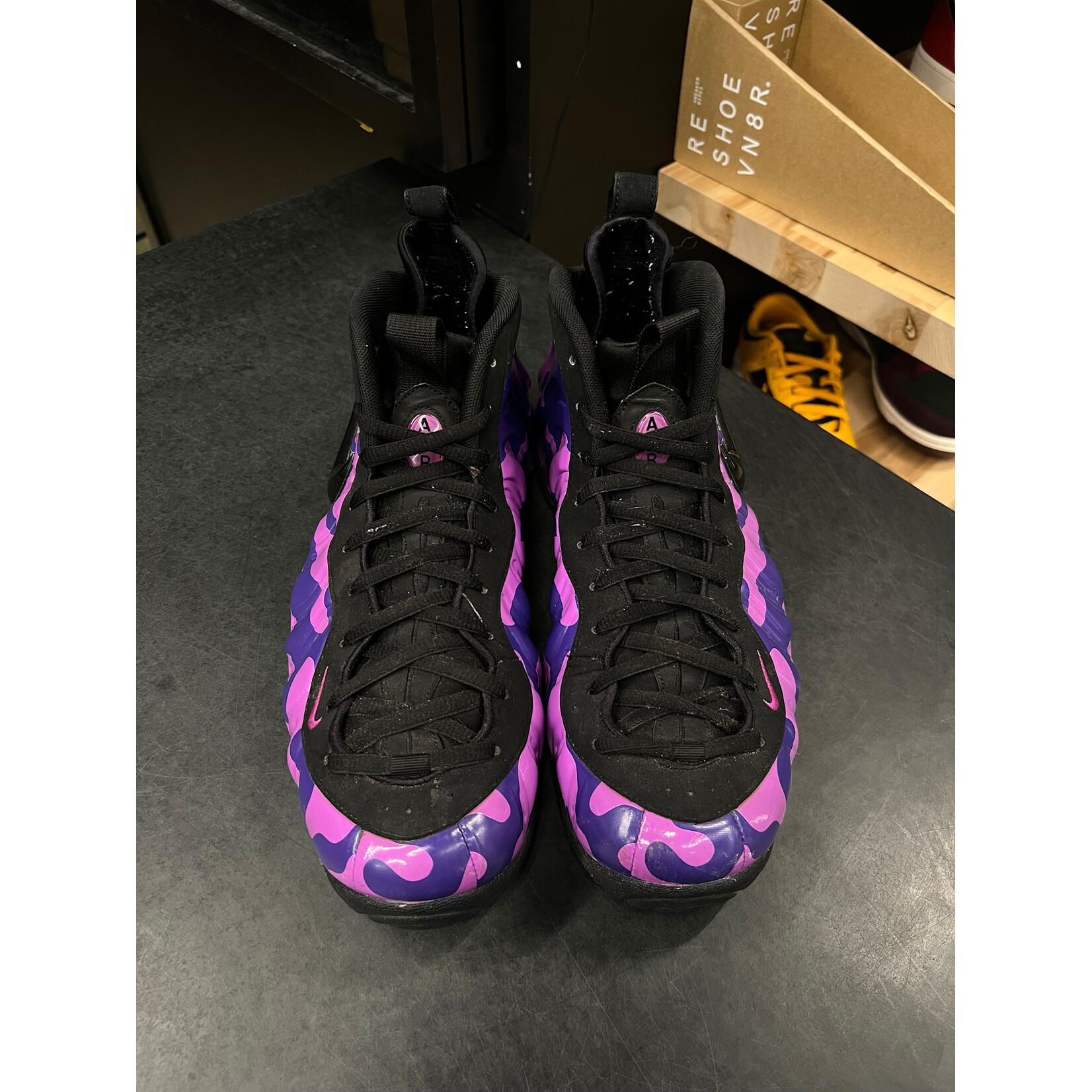 Nike Nike Air Foamposite Pro Purple Camo Size 12, PREOWNED