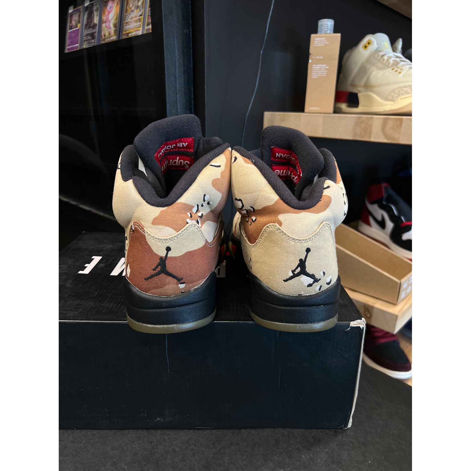 Jordan Jordan 5 Retro Supreme Desert Camo Size 9, PREOWNED