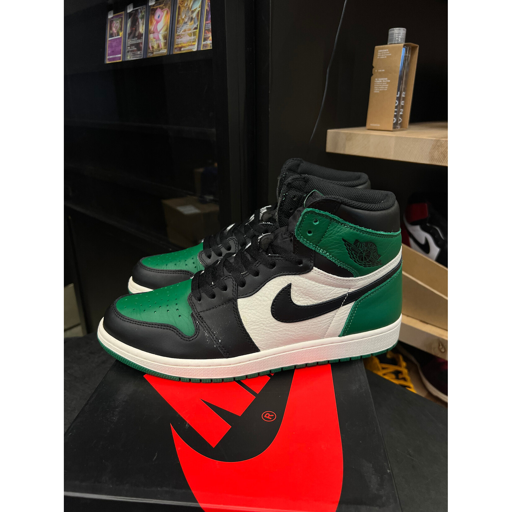 Jordan Jordan 1 Retro High Pine Green Size 12, PREOWNED