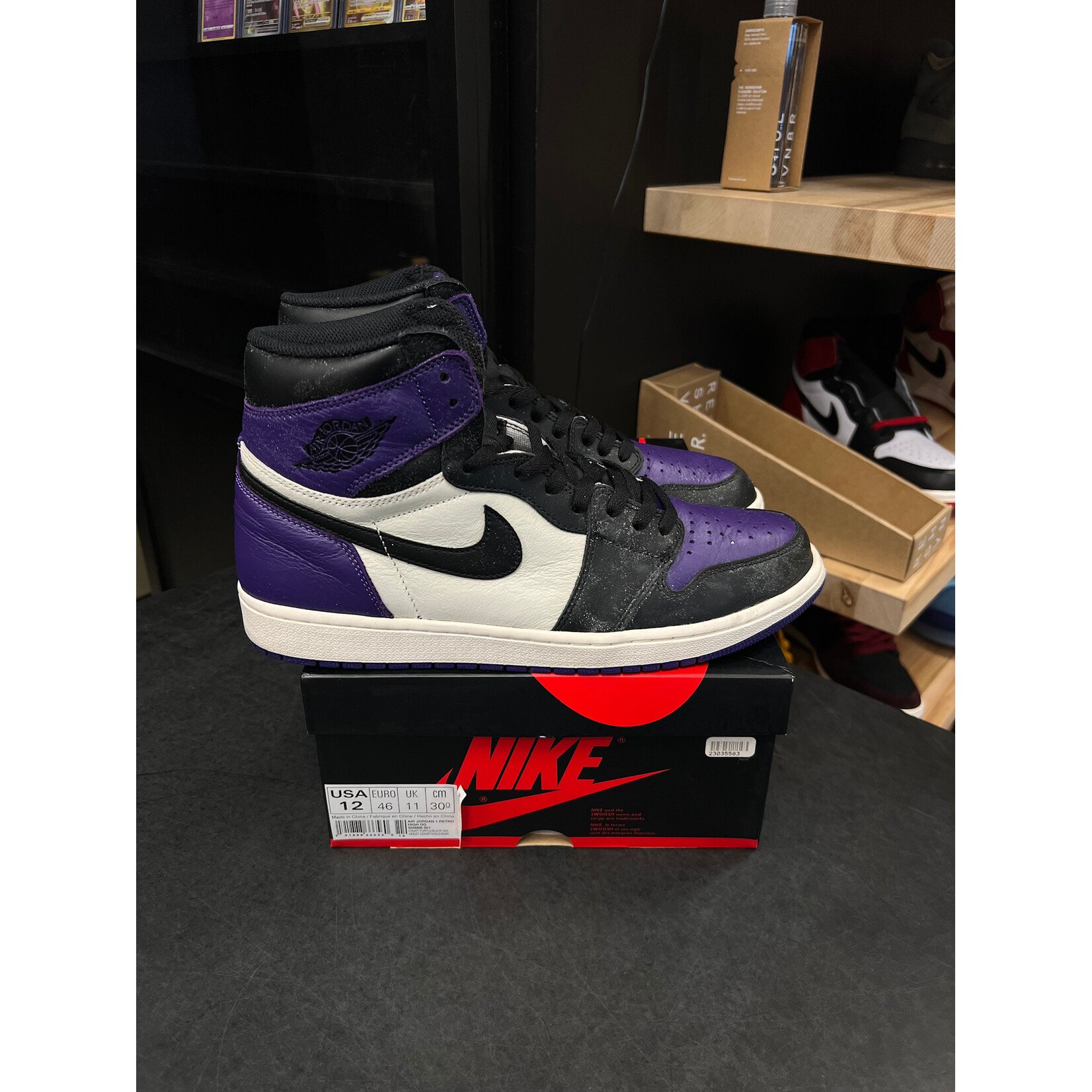 Jordan Jordan 1 Retro High Court Purple Size 12, PREOWNED