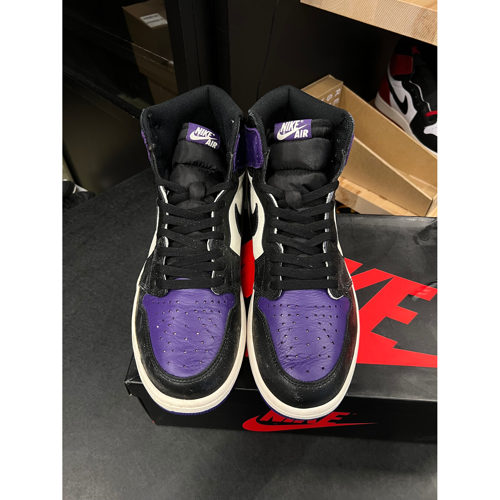 Jordan Jordan 1 Retro High Court Purple Size 12, PREOWNED