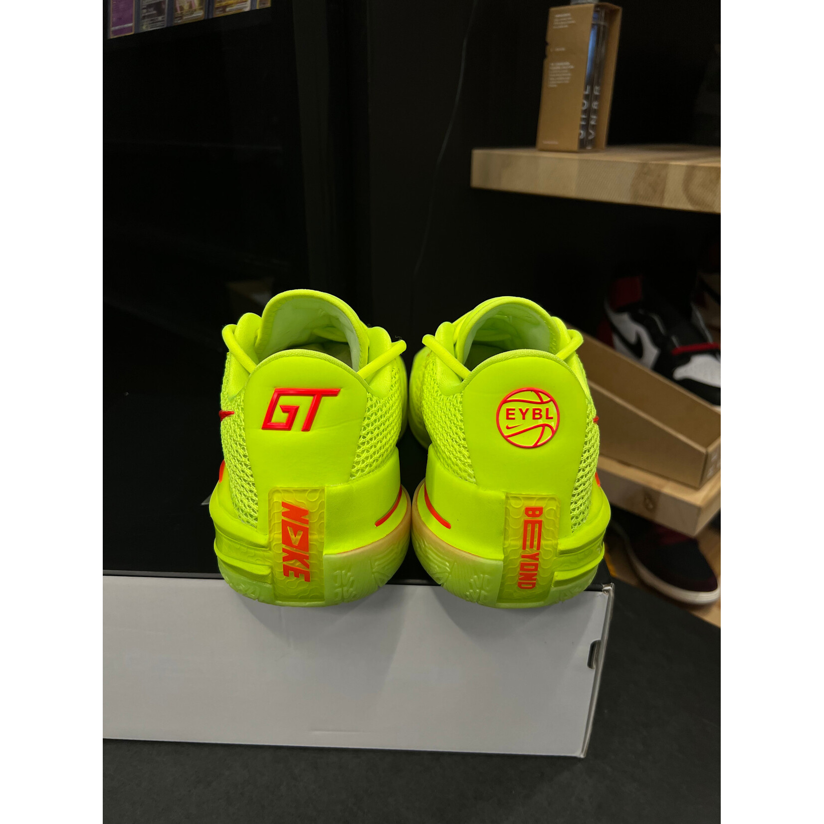 Nike Nike Air Zoom GT Cut EYBL Volt Size 10.5, PREOWNED