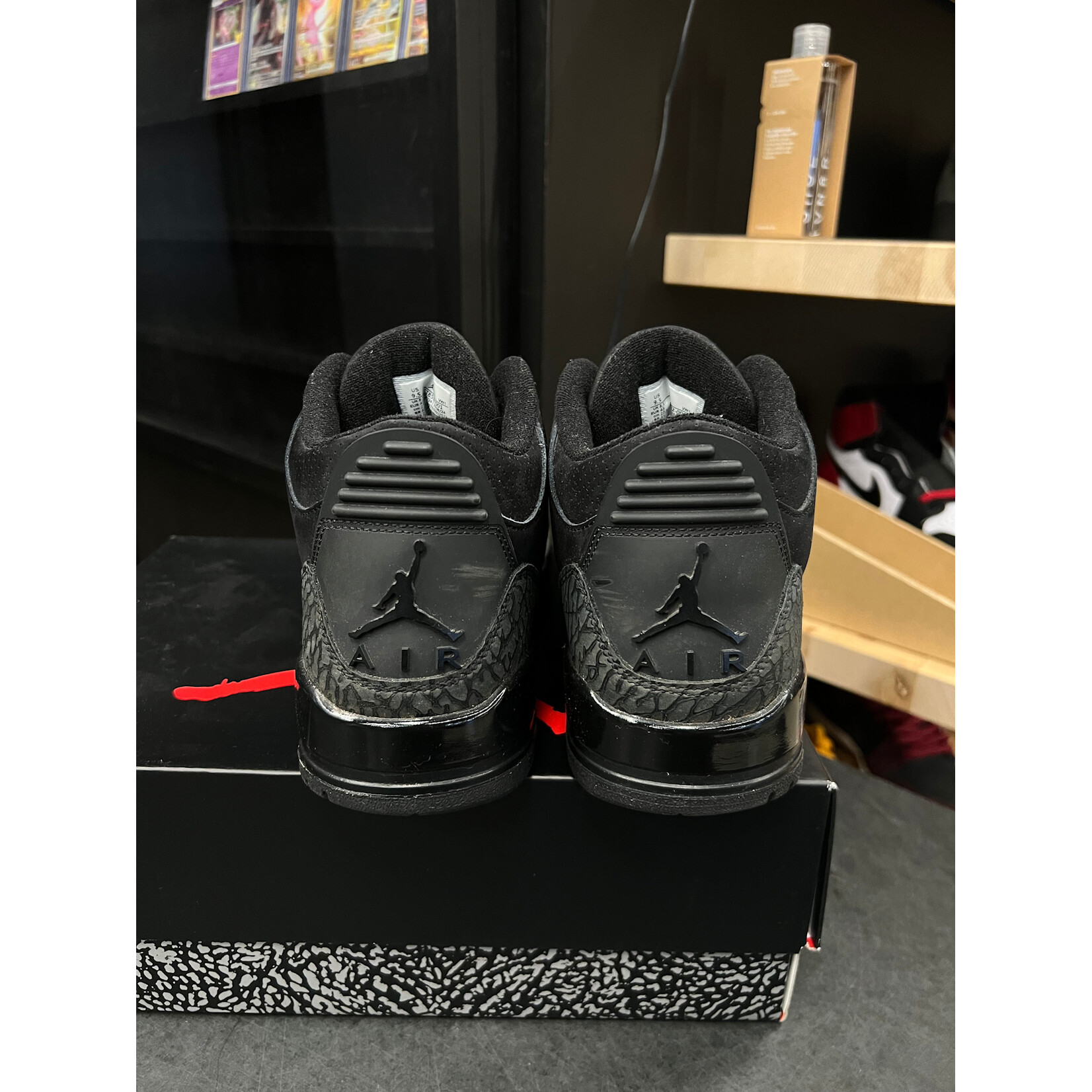 Jordan Jordan 3 Retro Black Cat (2025) Size 9.5, PREOWNED