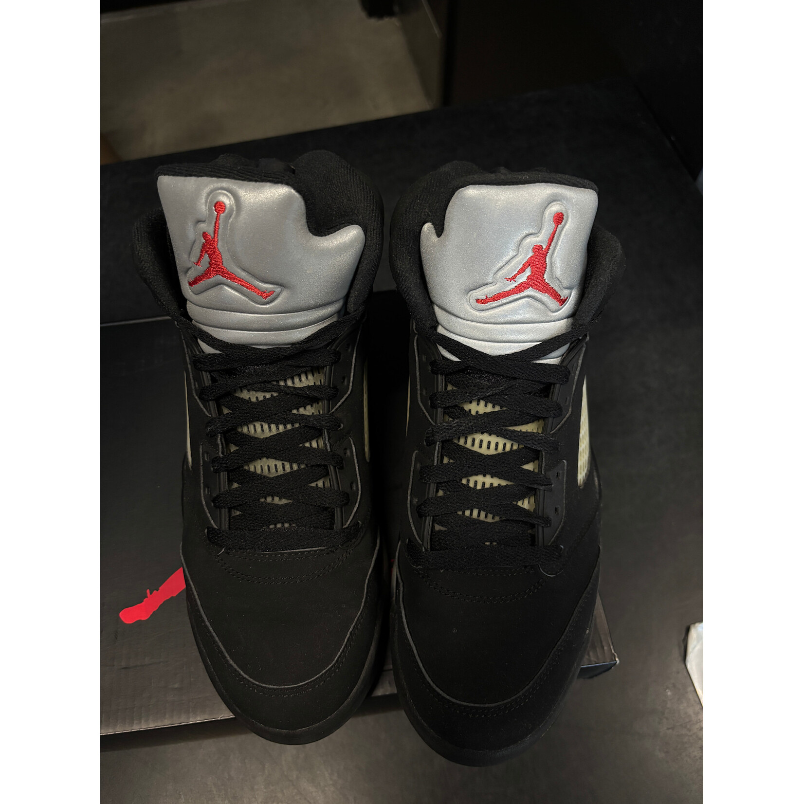 Jordan Jordan 5 Retro Black Metallic (2016) Size 9, PREOWNED