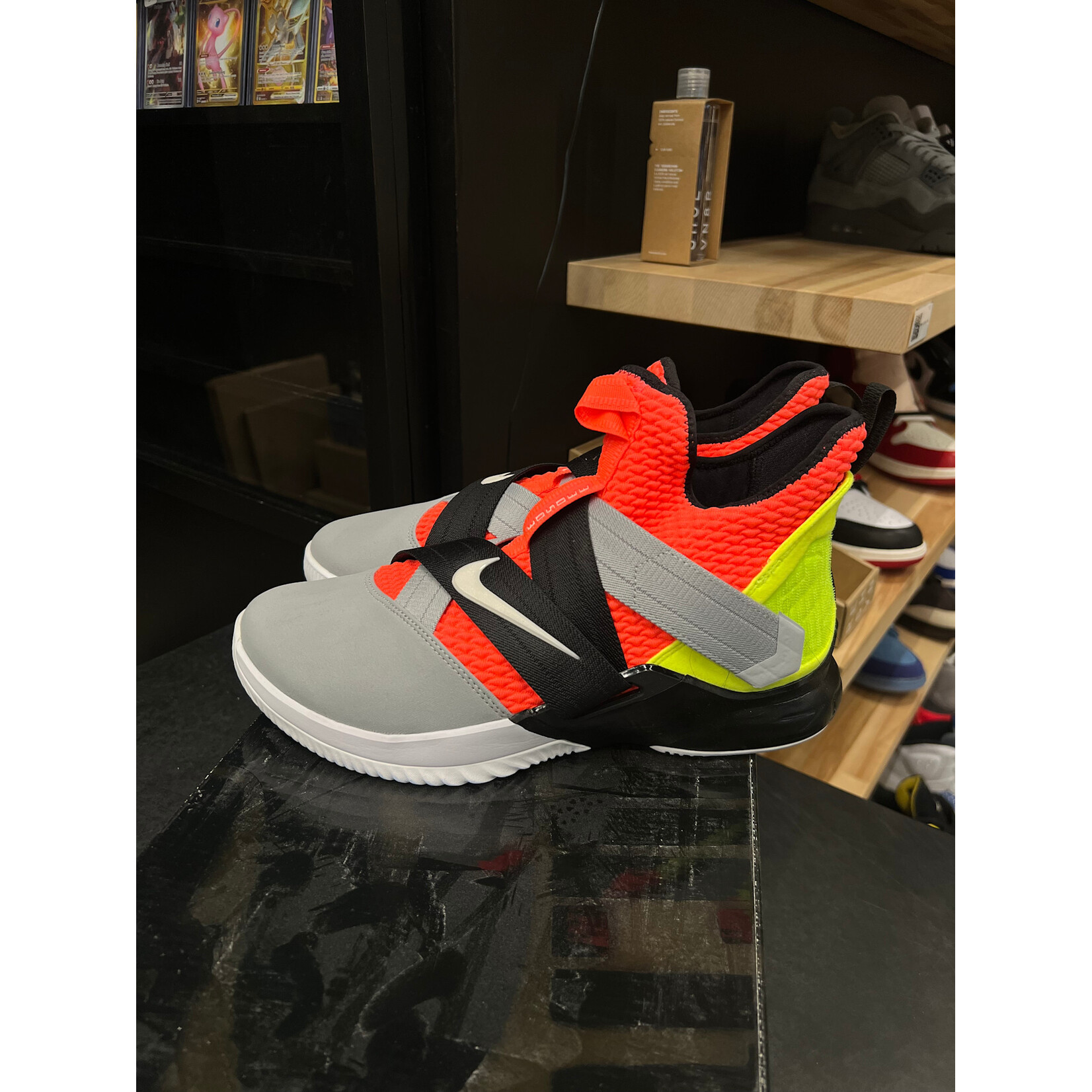 Nike Nike LeBron Soldier 12 Hot Lava Size 10, PREOWNED