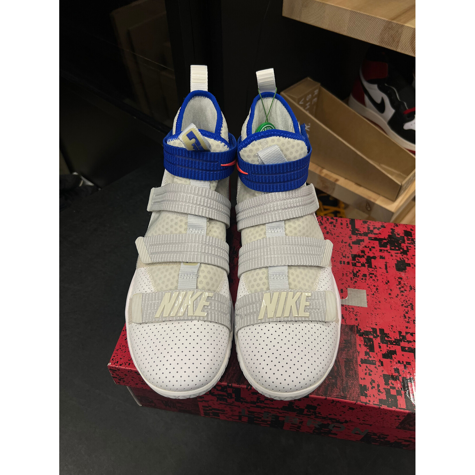 Nike Nike LeBron Zoom Soldier 11 Ultramarine Size 10.5, PREOWNED PADS